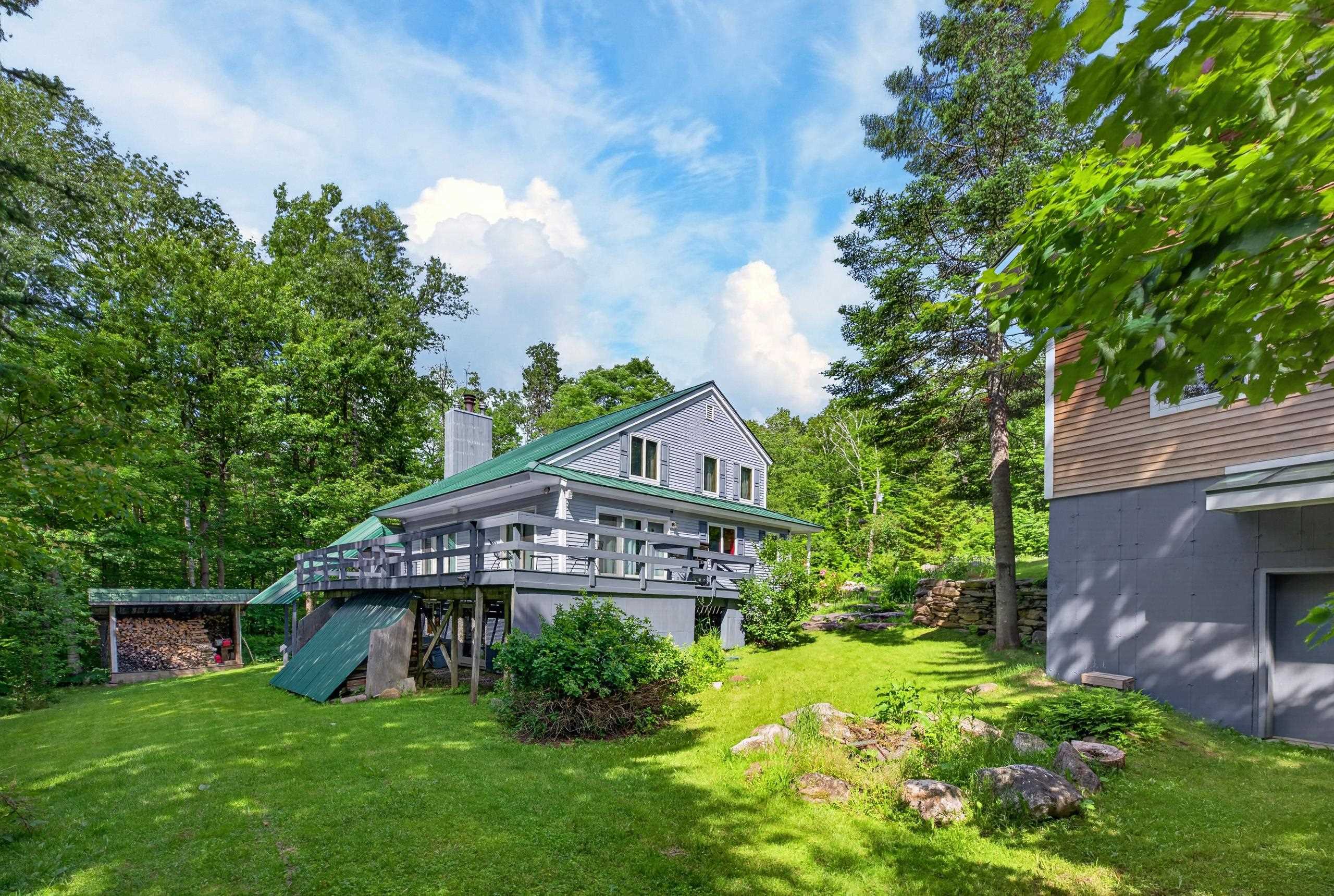 7 Tapping Tree Lane Property Photo 26