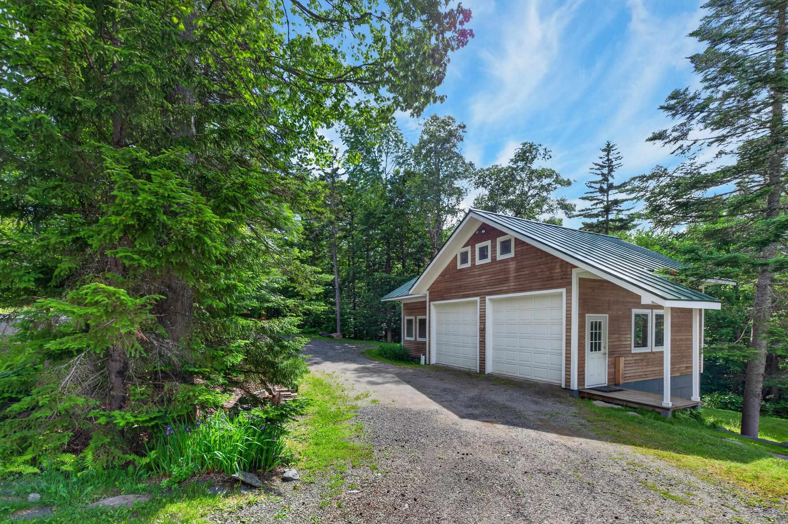 7 Tapping Tree Lane Property Photo 27
