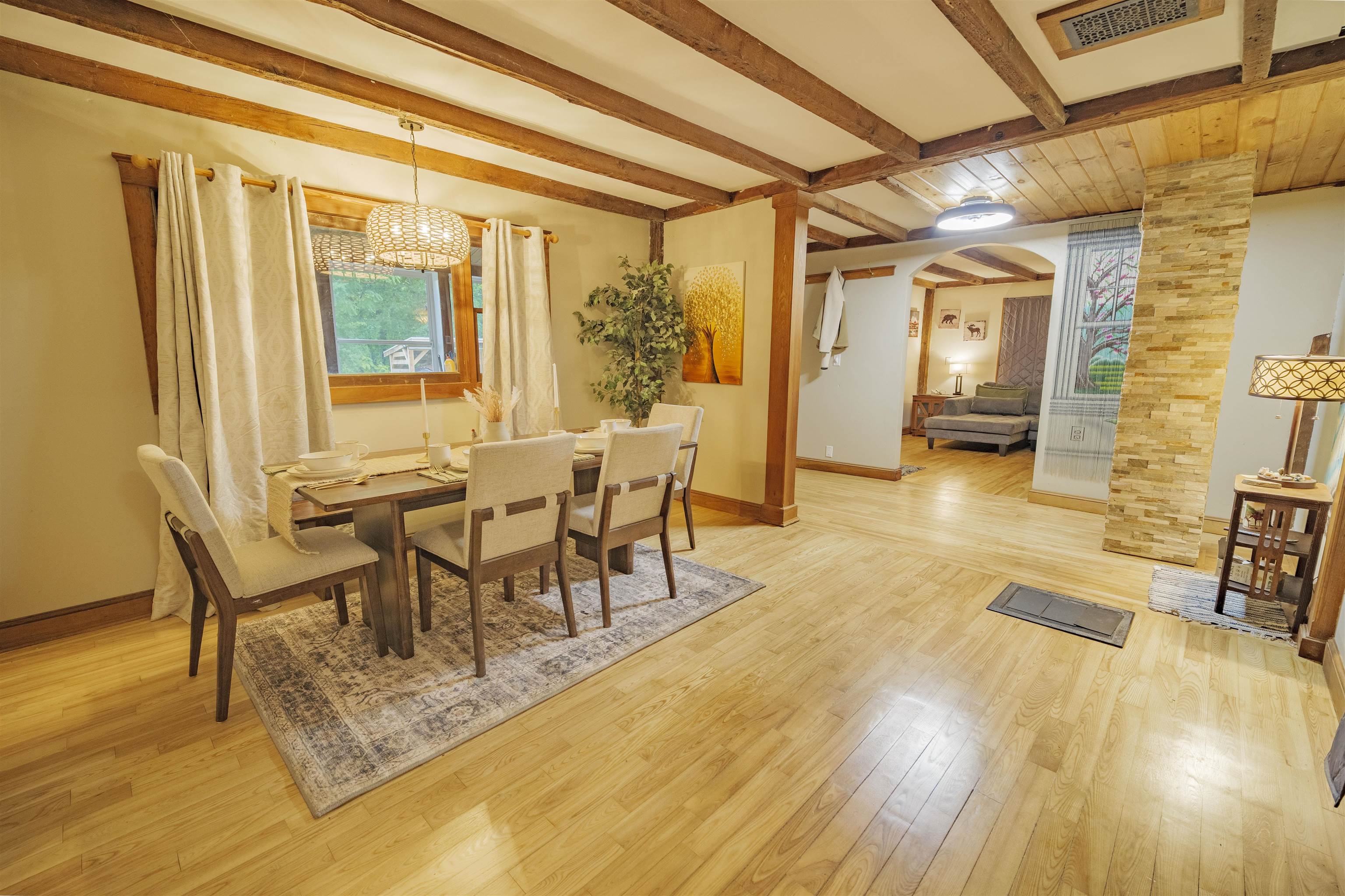 1590 Us Route 5 Property Photo 4
