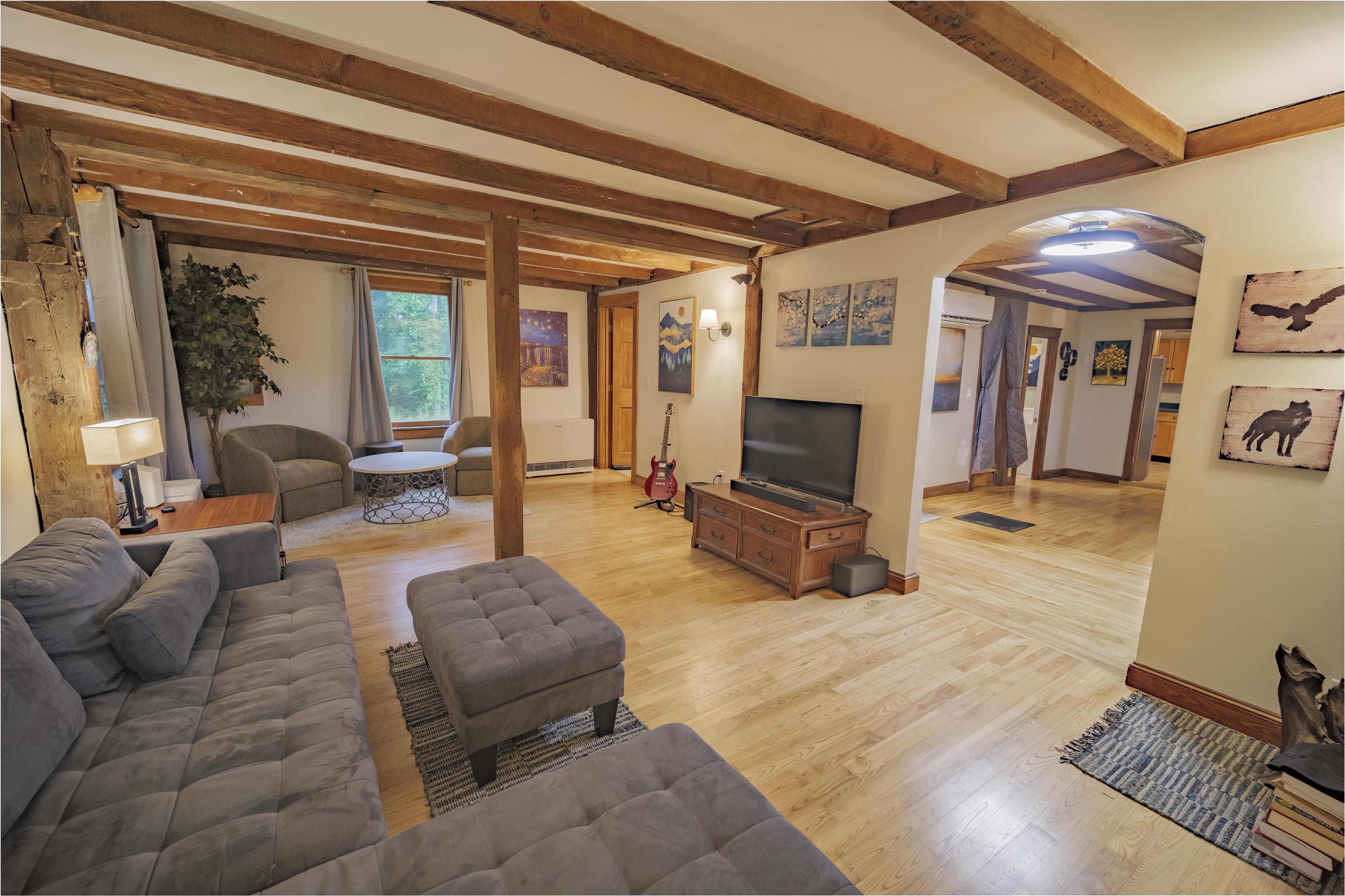 1590 Us Route 5 Property Photo 9