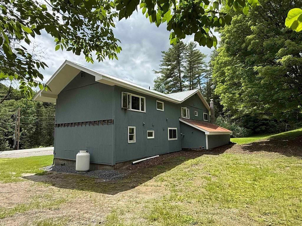 2214 Calendar Brook Road Property Photo 7