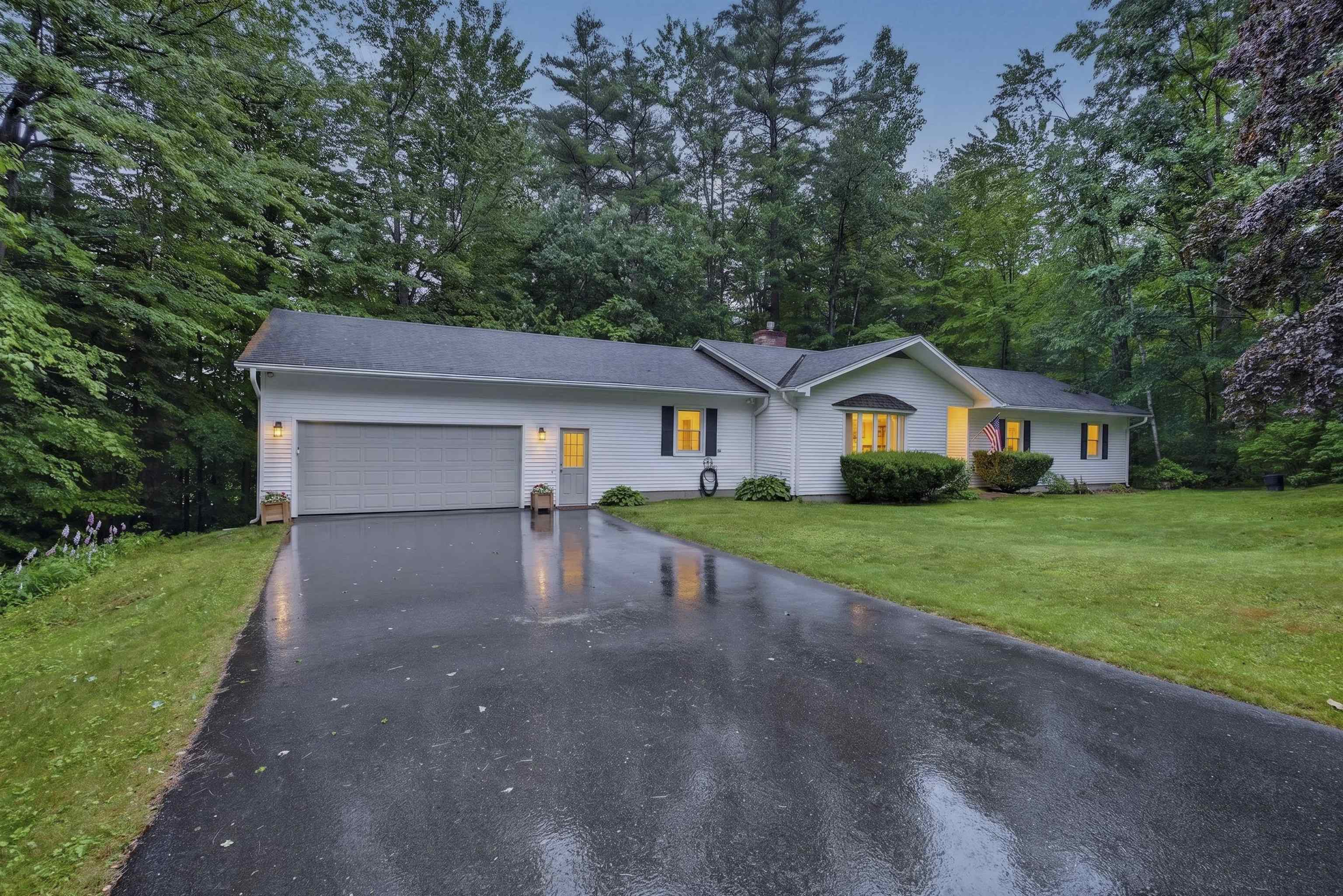 12 Snowshoe Hill Road Property Photo 1