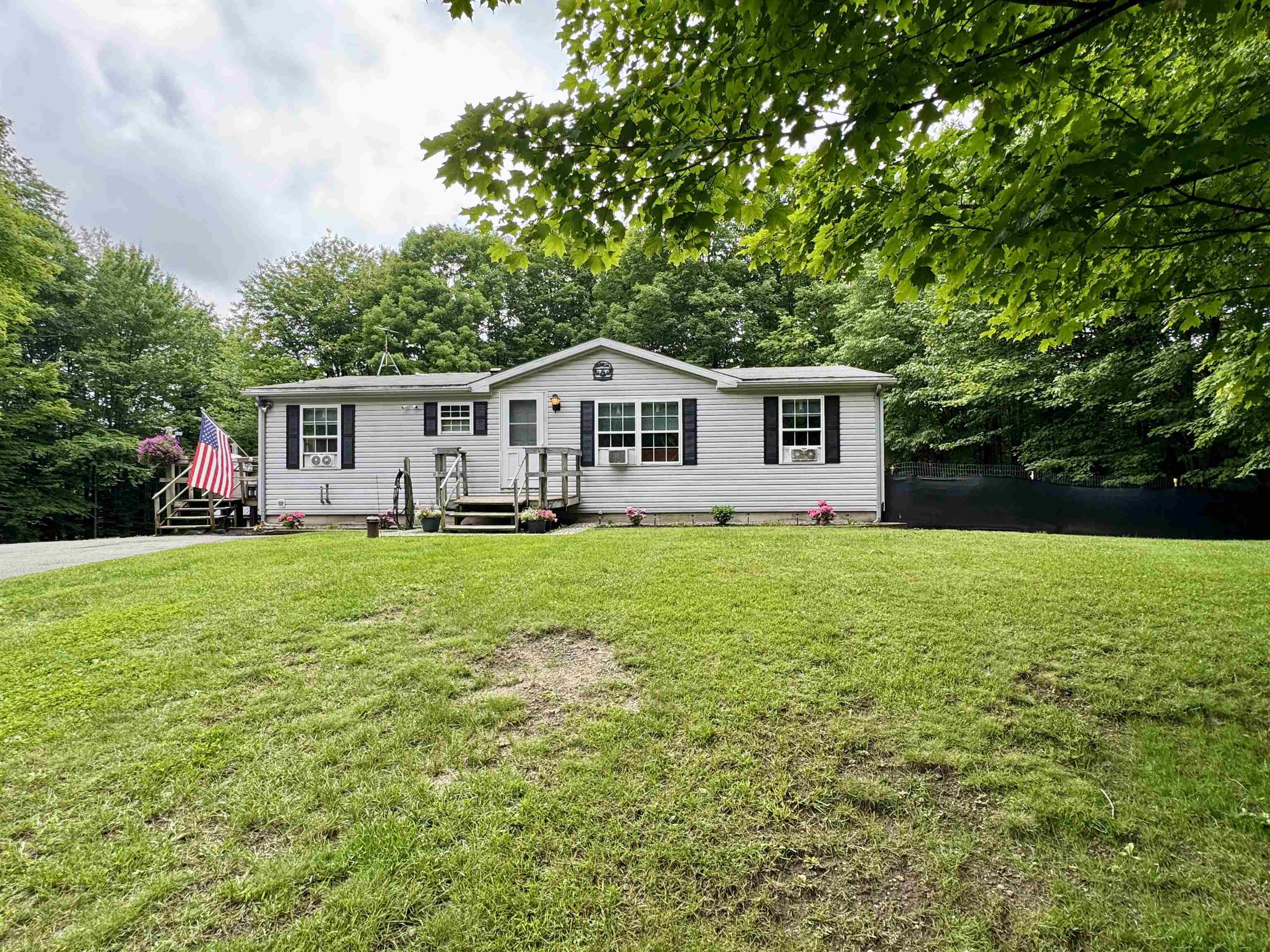 2276 Gore Road Property Photo 1