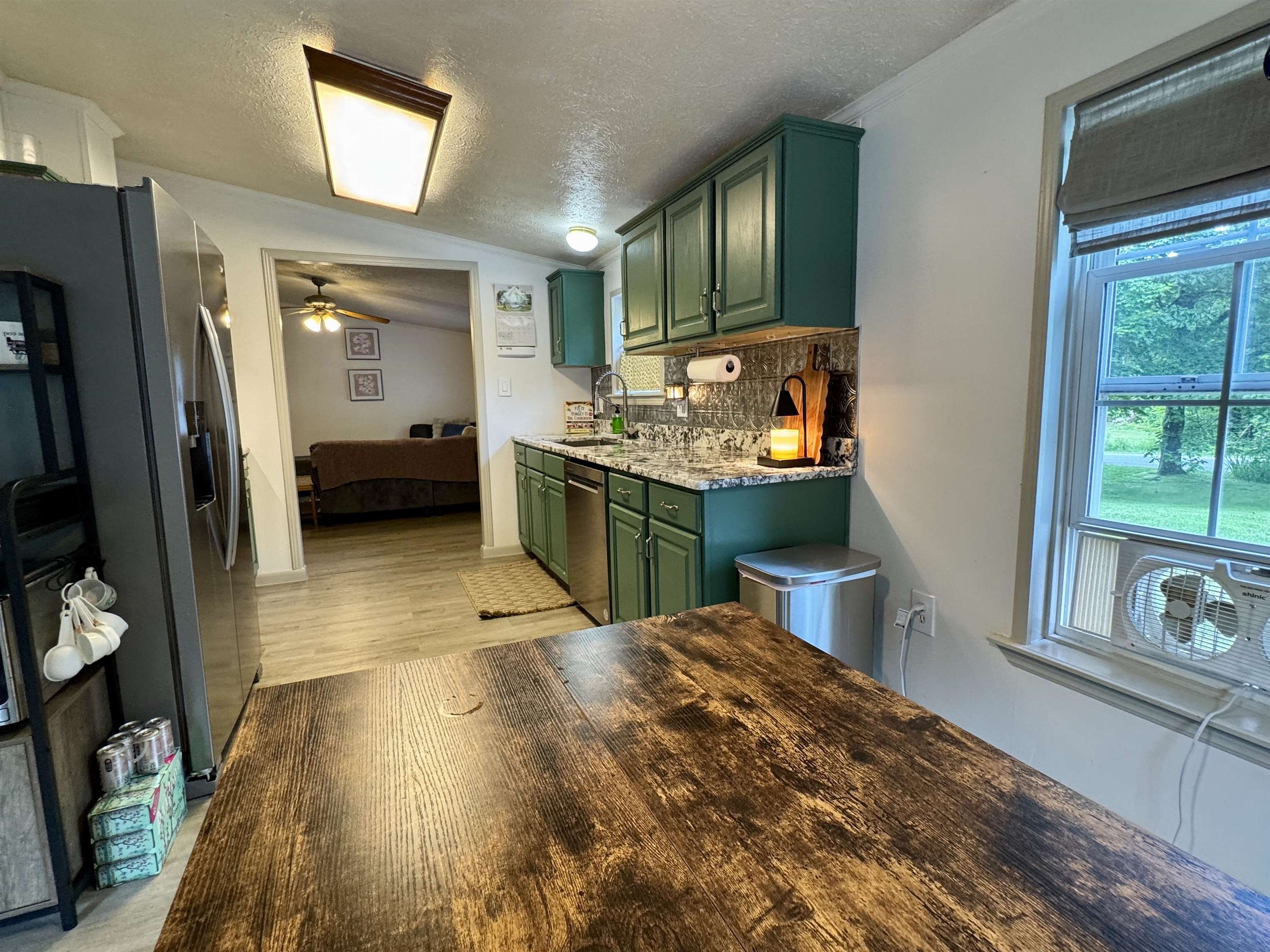 2276 Gore Road Property Photo 8