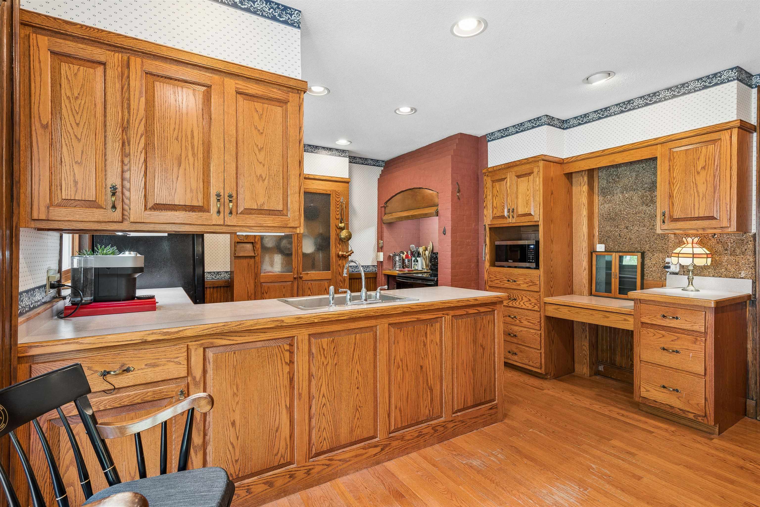 88 Summer Street Property Photo 24