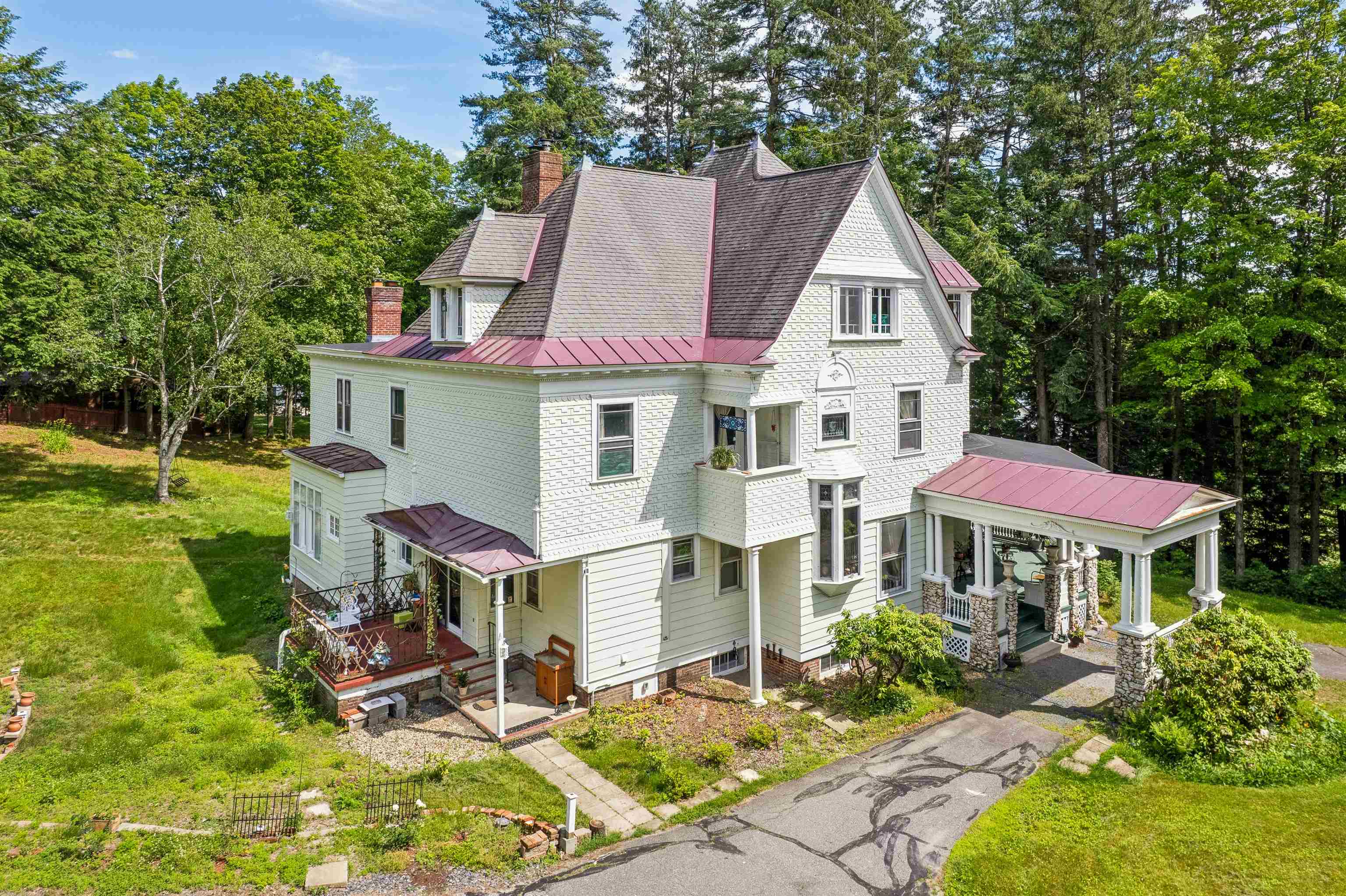 88 Summer Street Property Photo 39