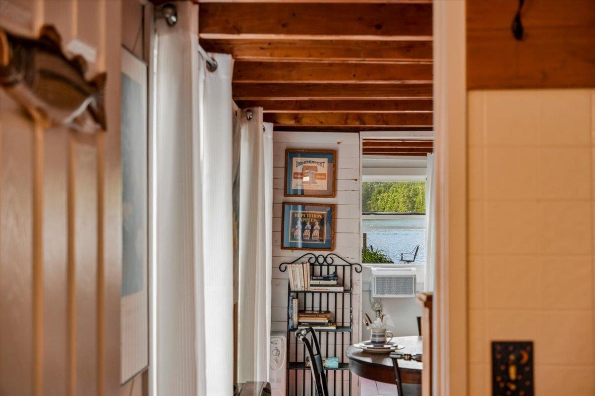 3302 Pond Road Property Photo 12