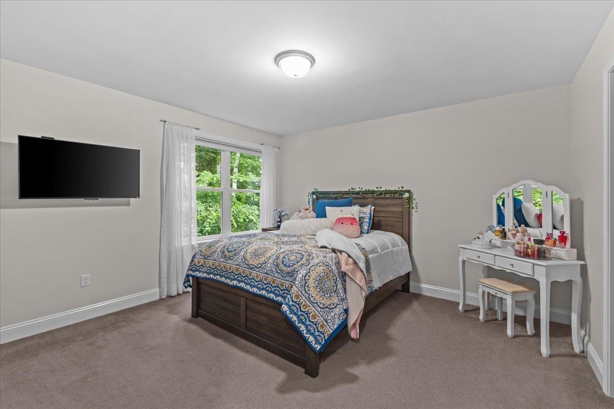 68 Laurentide Lane Property Photo 20
