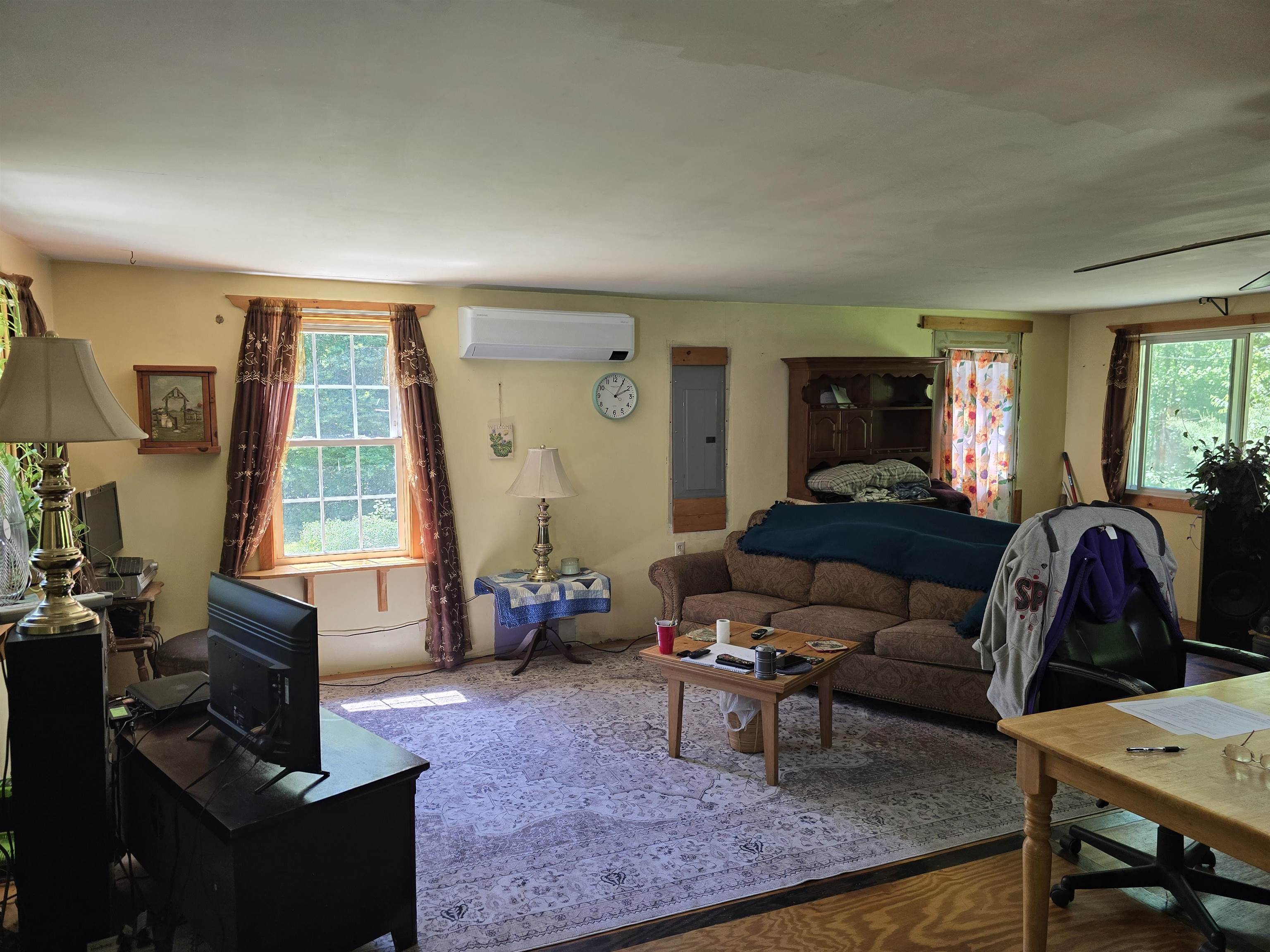 137 Charlestown Road Property Photo 6