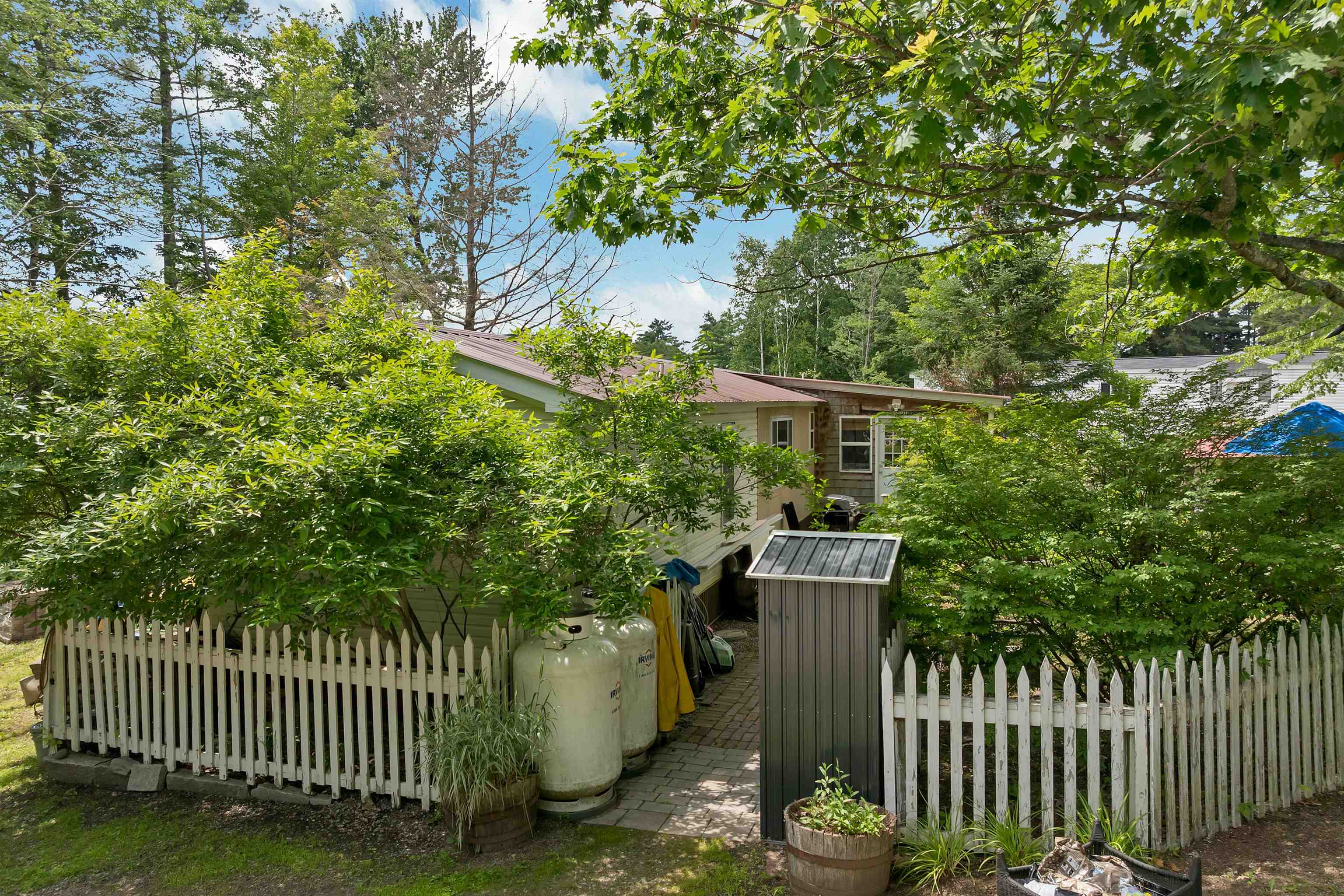 20 True Road Property Photo 2