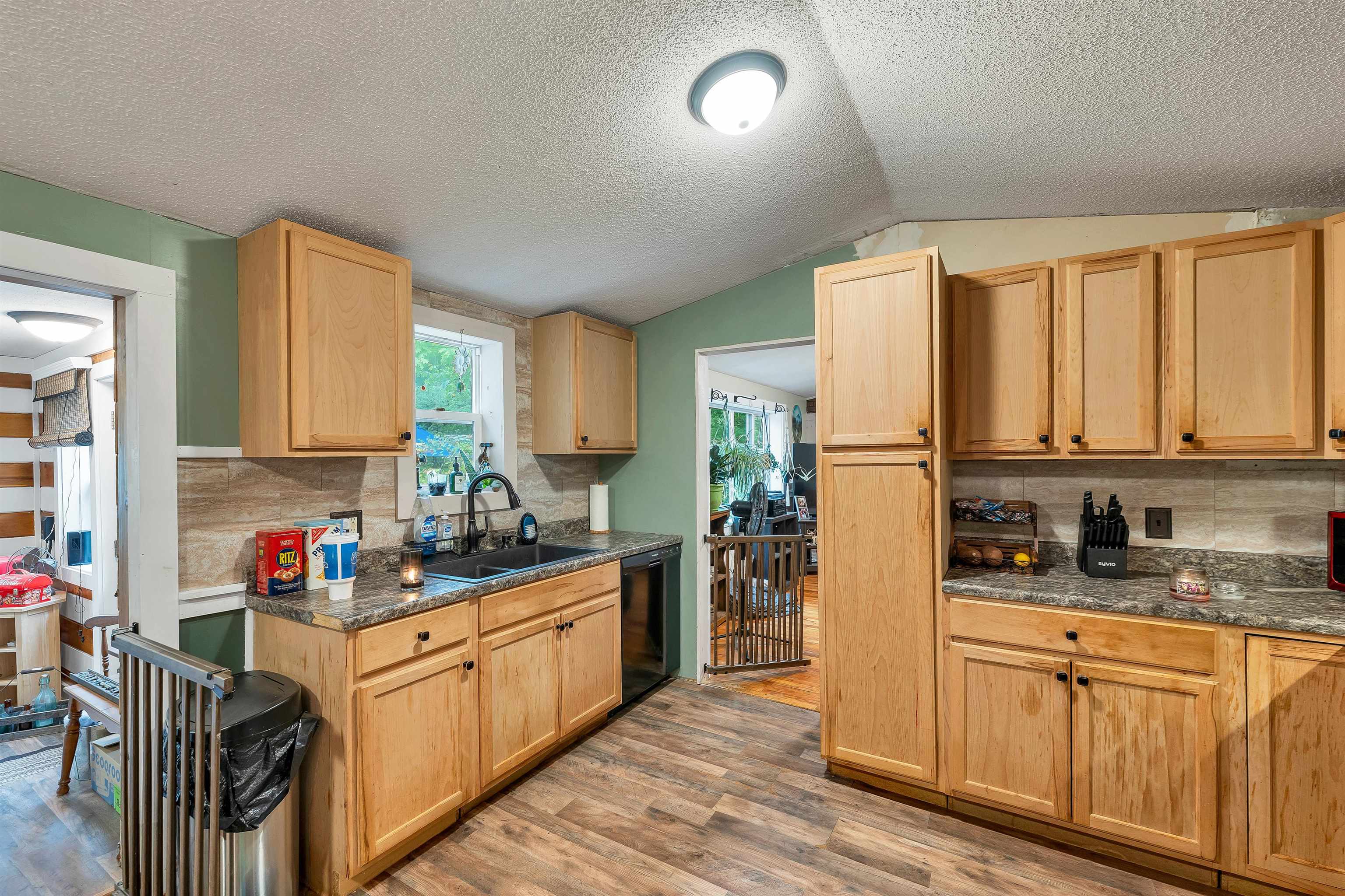 20 True Road Property Photo 10