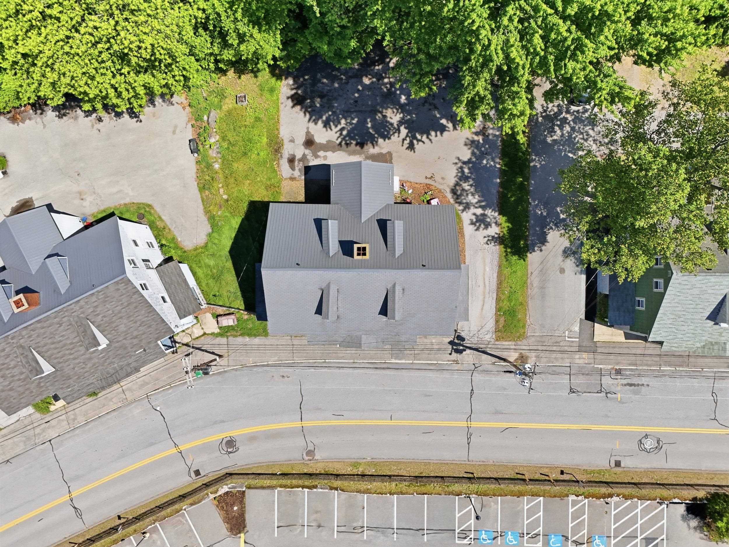 25-39 Front Street Property Photo 4