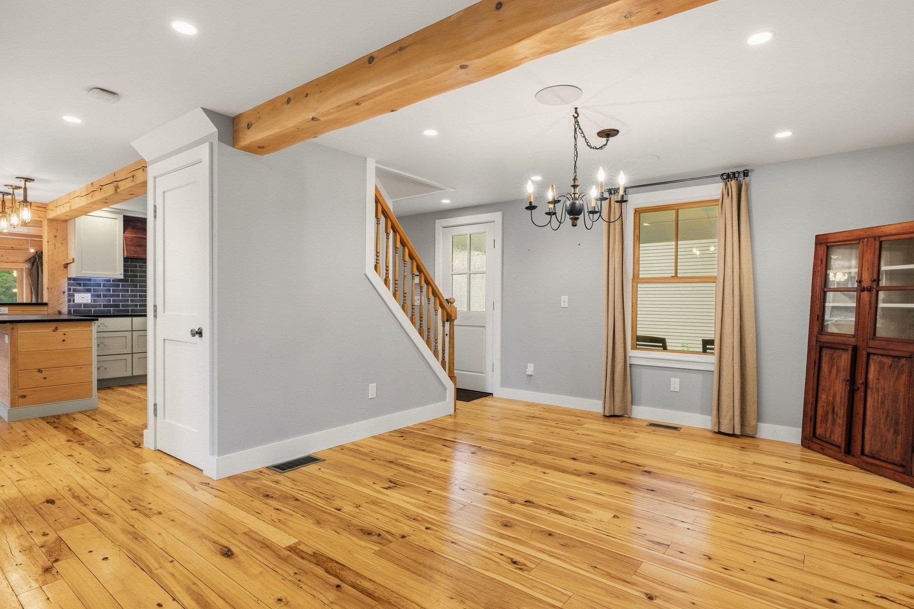 34 River Street Property Photo 26