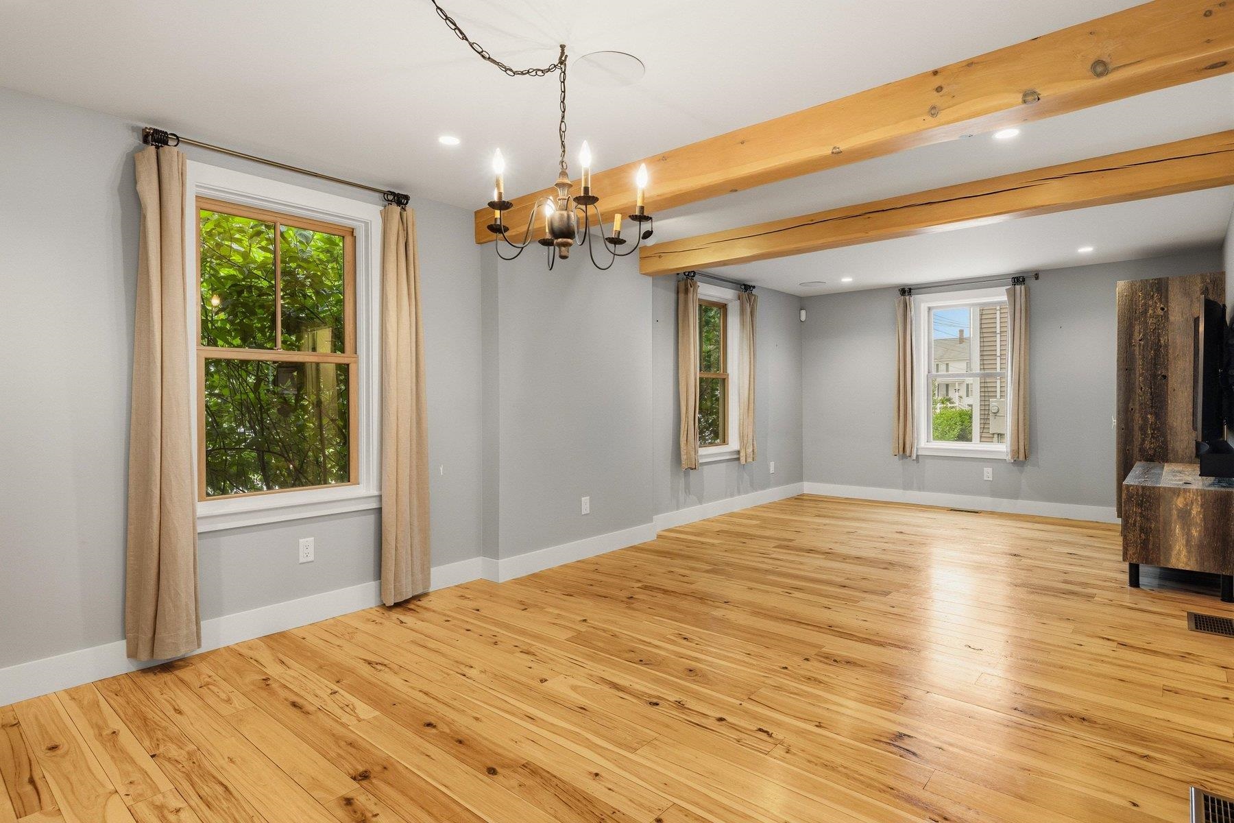 34 River Street Property Photo 30