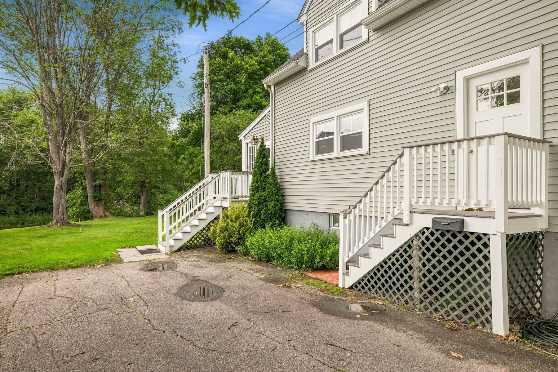 30 River Street Property Photo 4