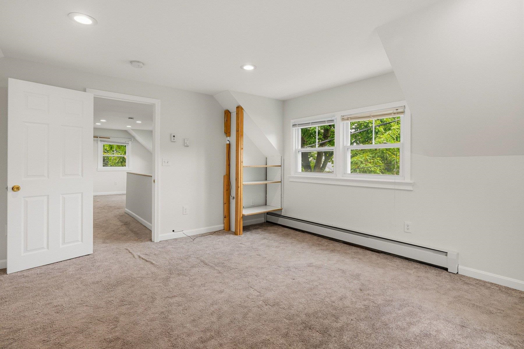 30 River Street Property Photo 27