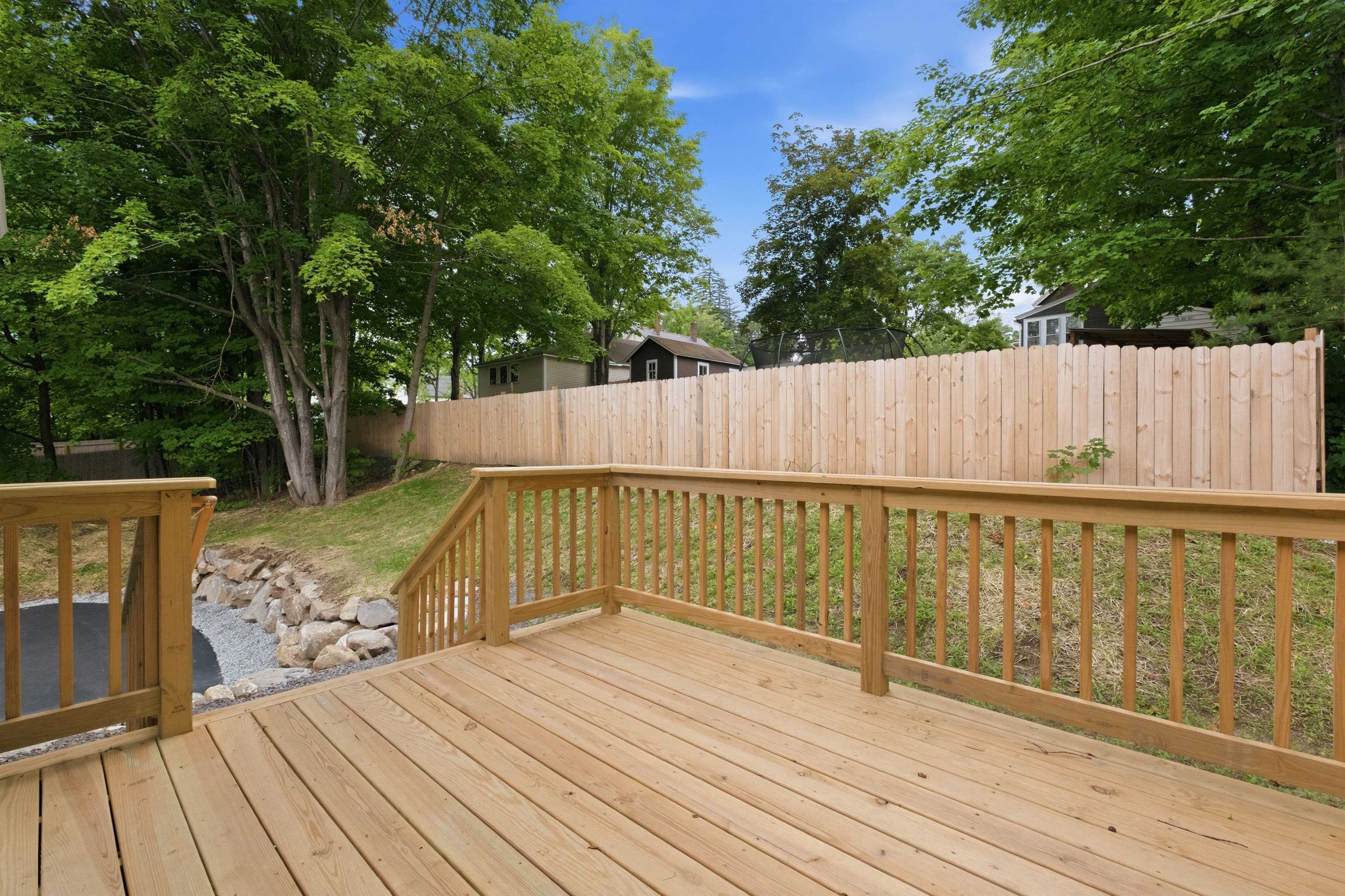 28 Cottage Place Property Photo 7