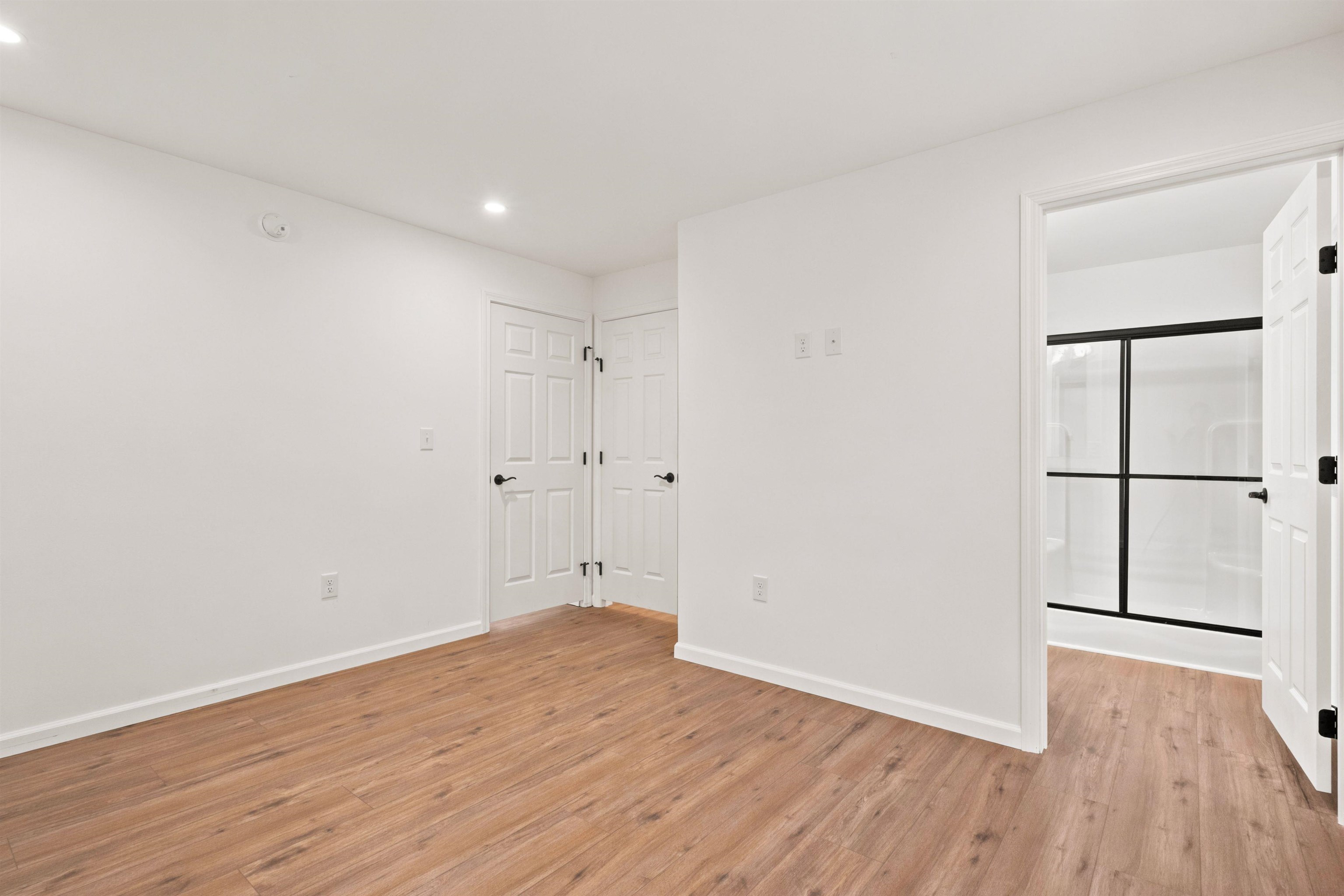 28 Cottage Place Property Photo 28