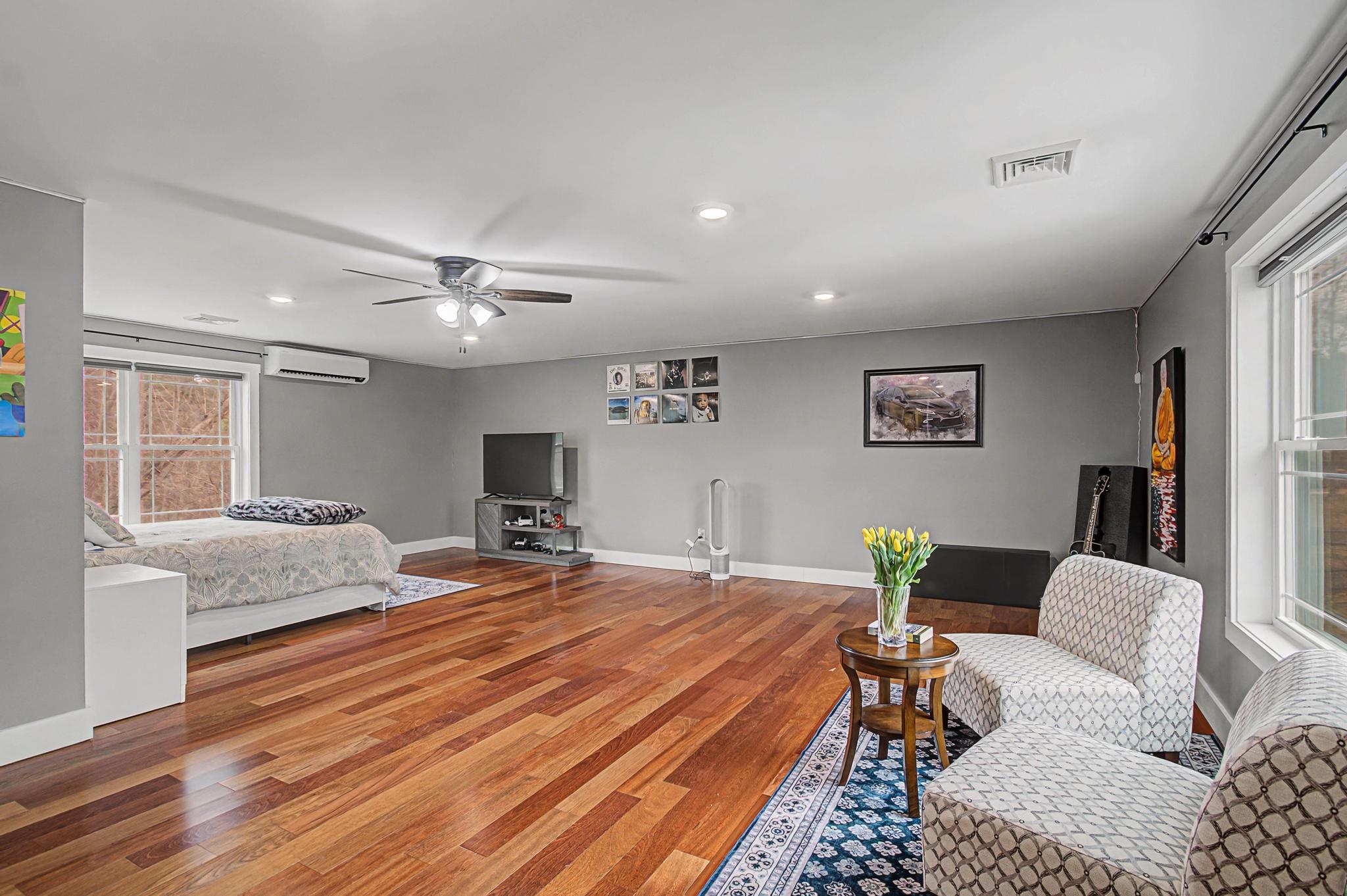 85 Paulines Way Property Photo 32