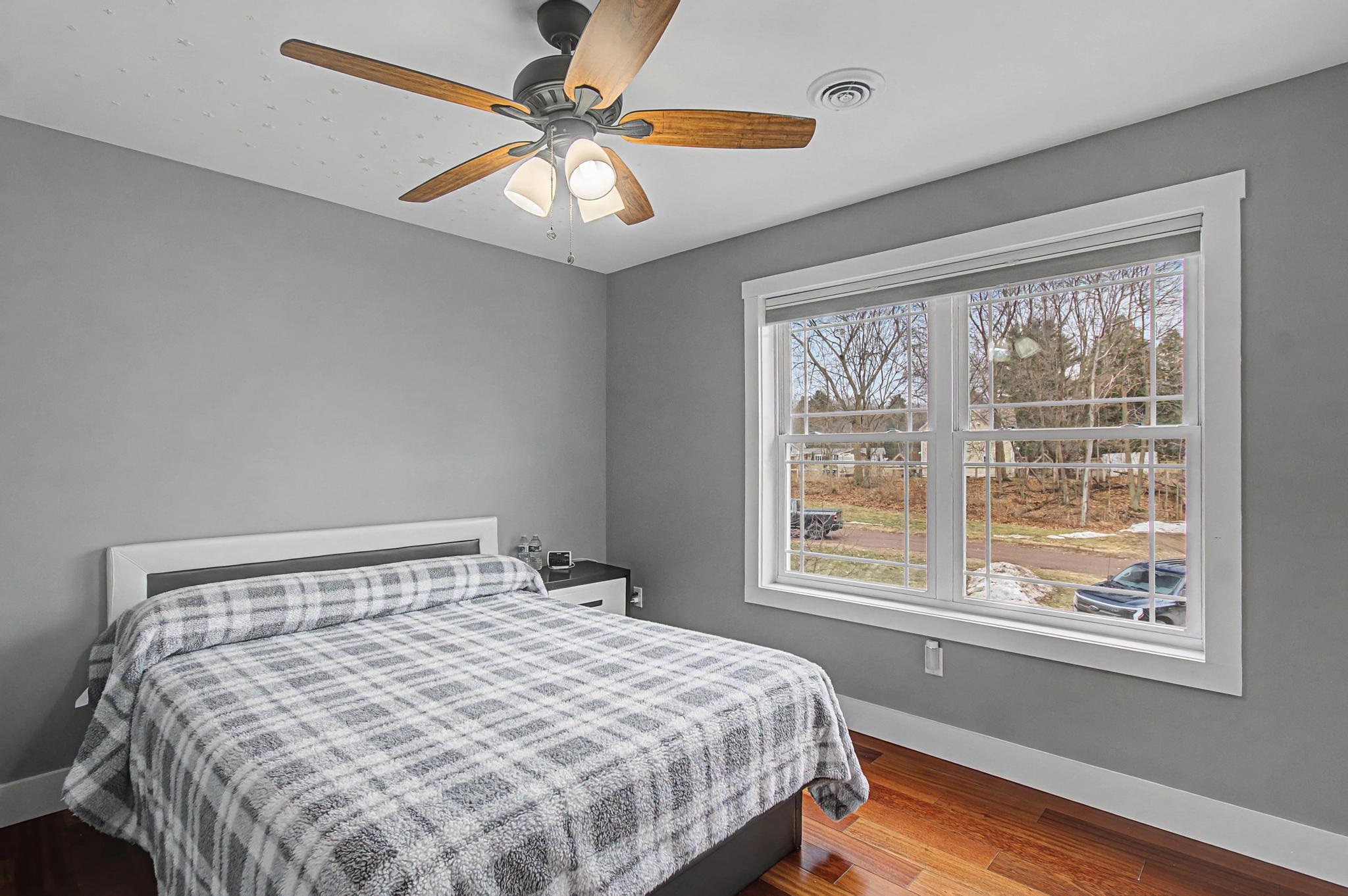 85 Paulines Way Property Photo 34