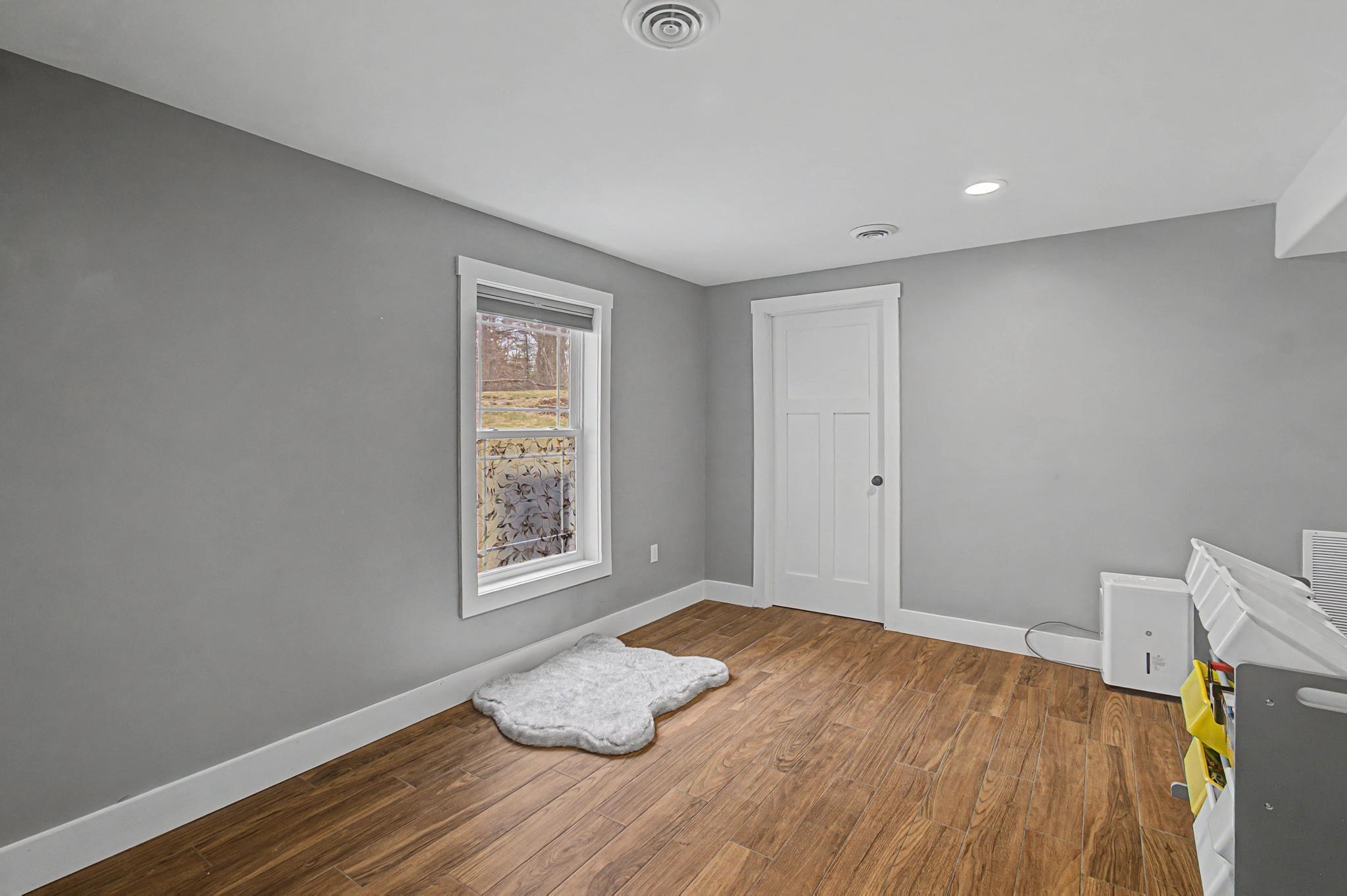 85 Paulines Way Property Photo 43
