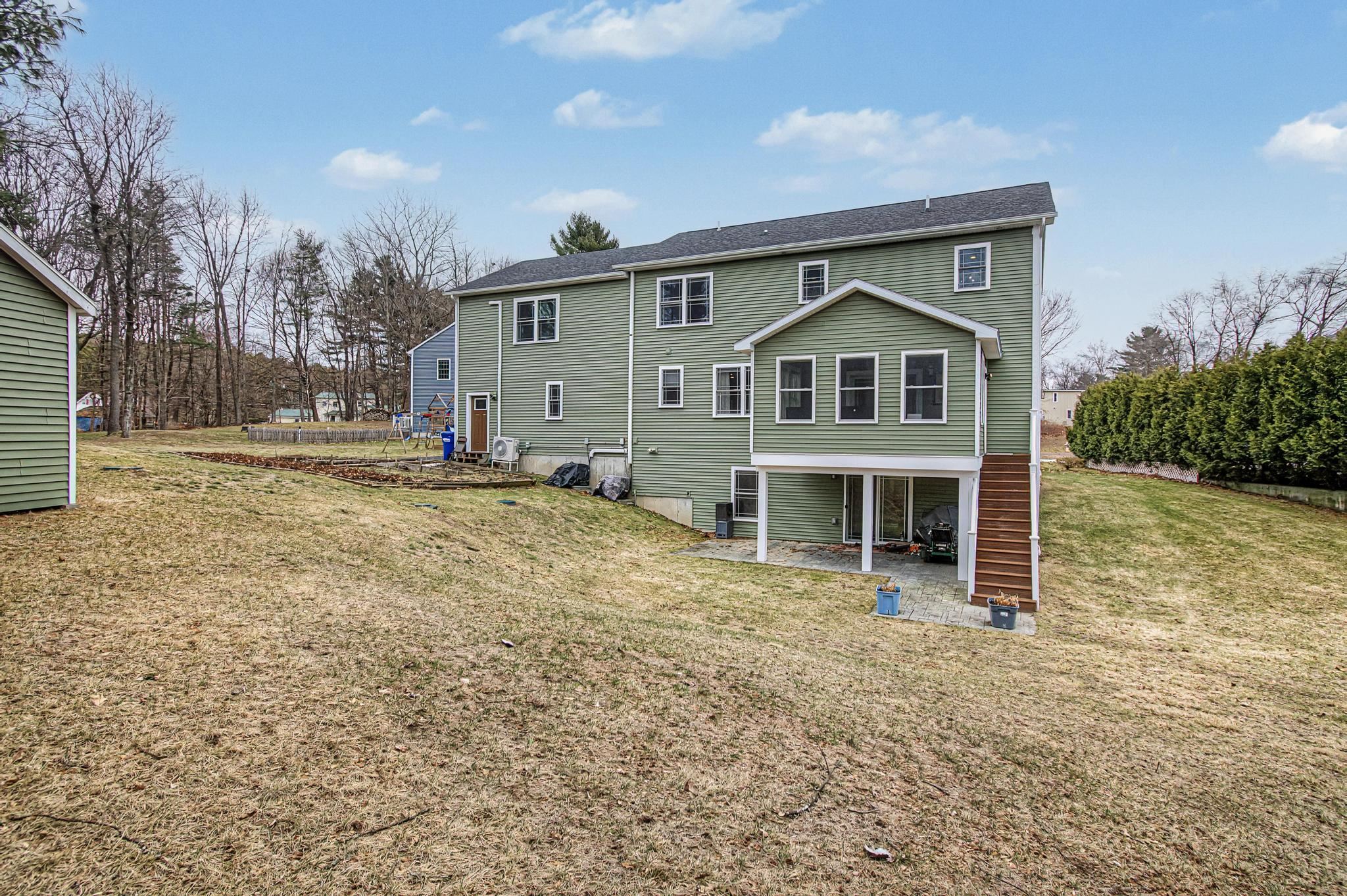 85 Paulines Way Property Photo 49