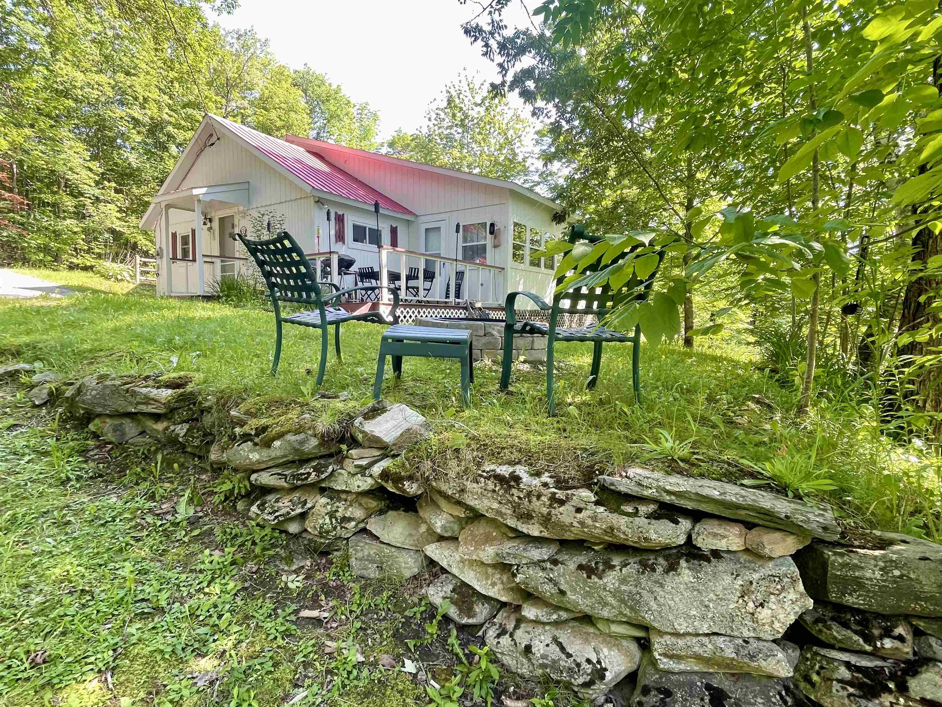 2408 Shadow Lake Road Property Photo 4