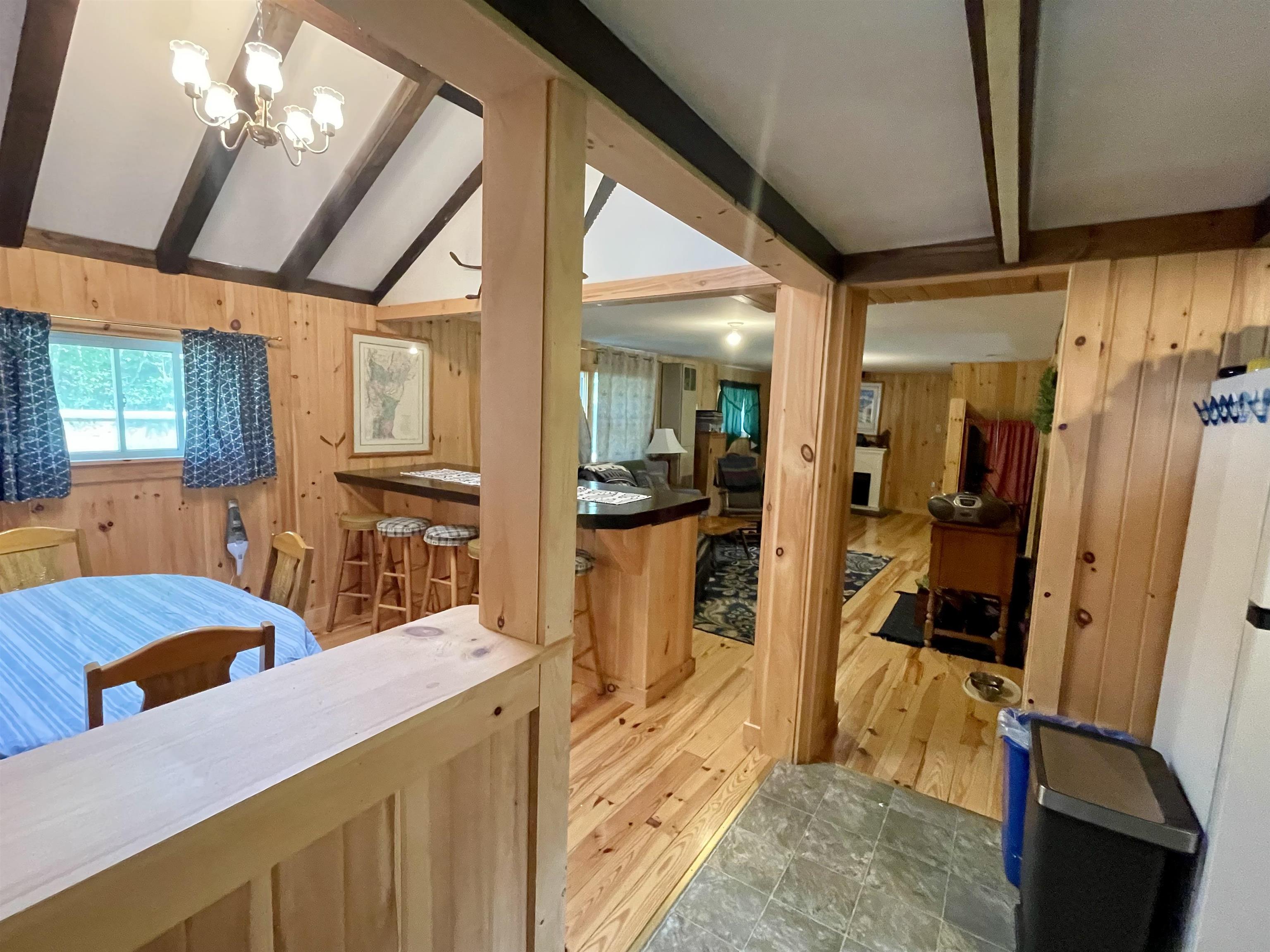 2408 Shadow Lake Road Property Photo 8