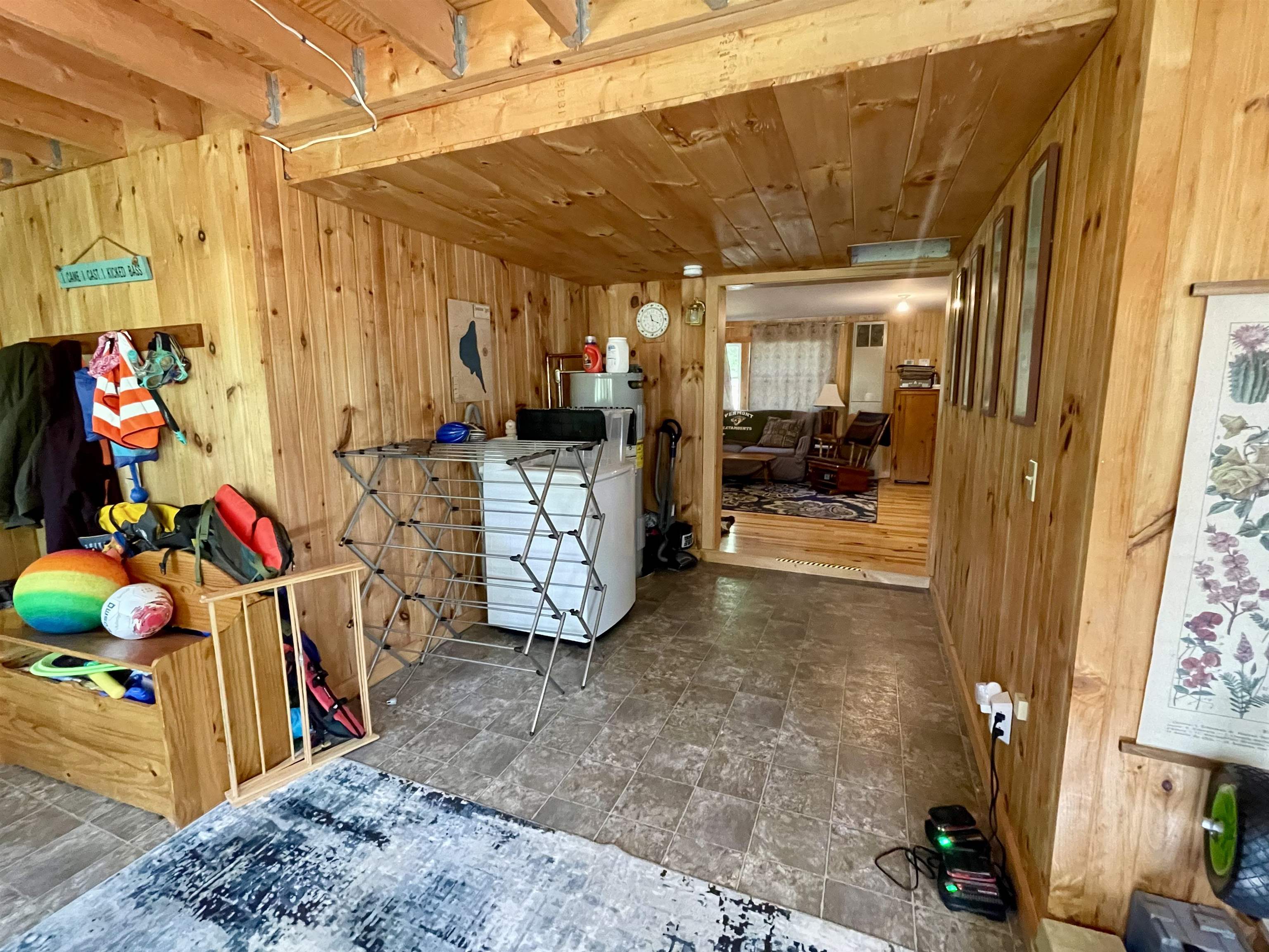2408 Shadow Lake Road Property Photo 15