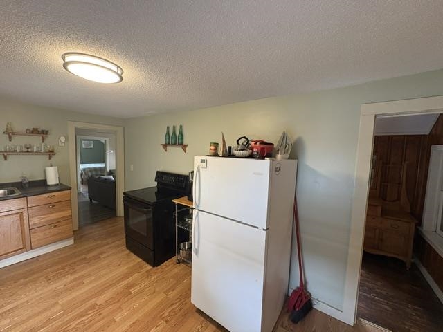 292 West Street Property Photo 6
