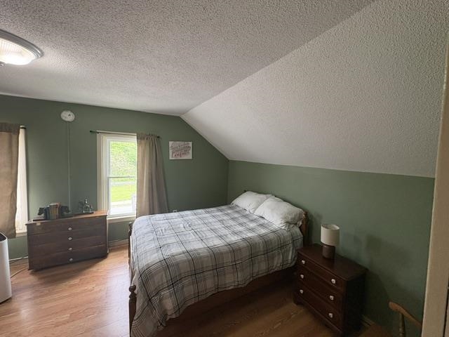 292 West Street Property Photo 9