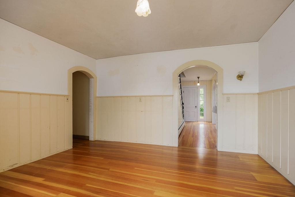 1051 Cross Road Property Photo 13