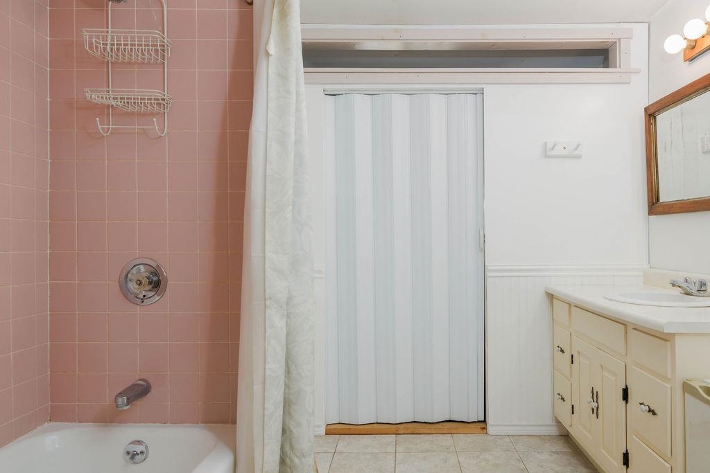 1051 Cross Road Property Photo 29