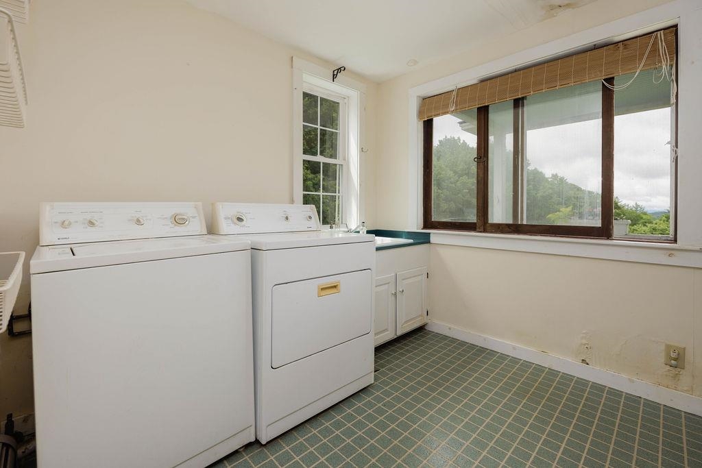 1051 Cross Road Property Photo 31