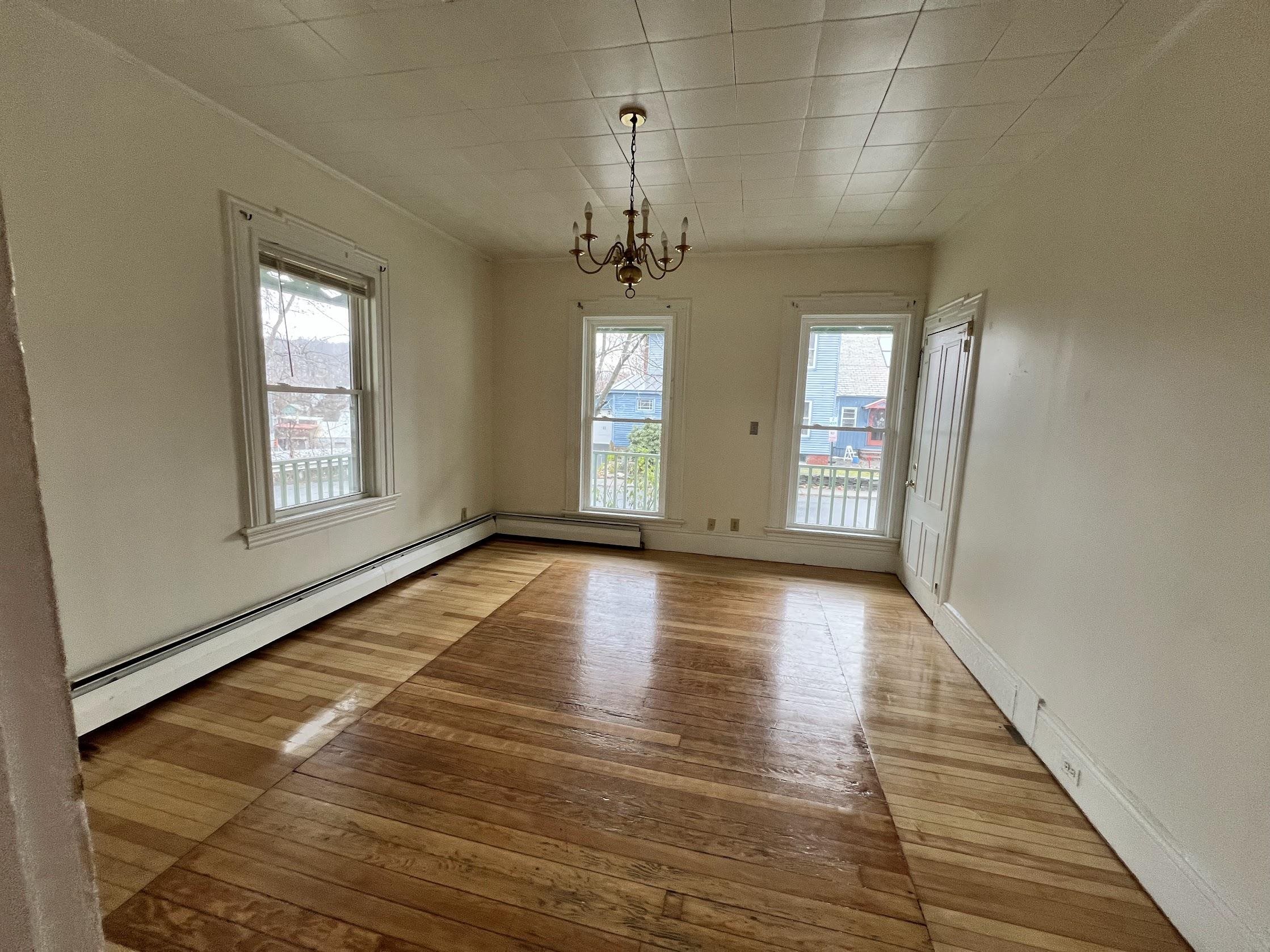 28 Brook Street Property Photo 4