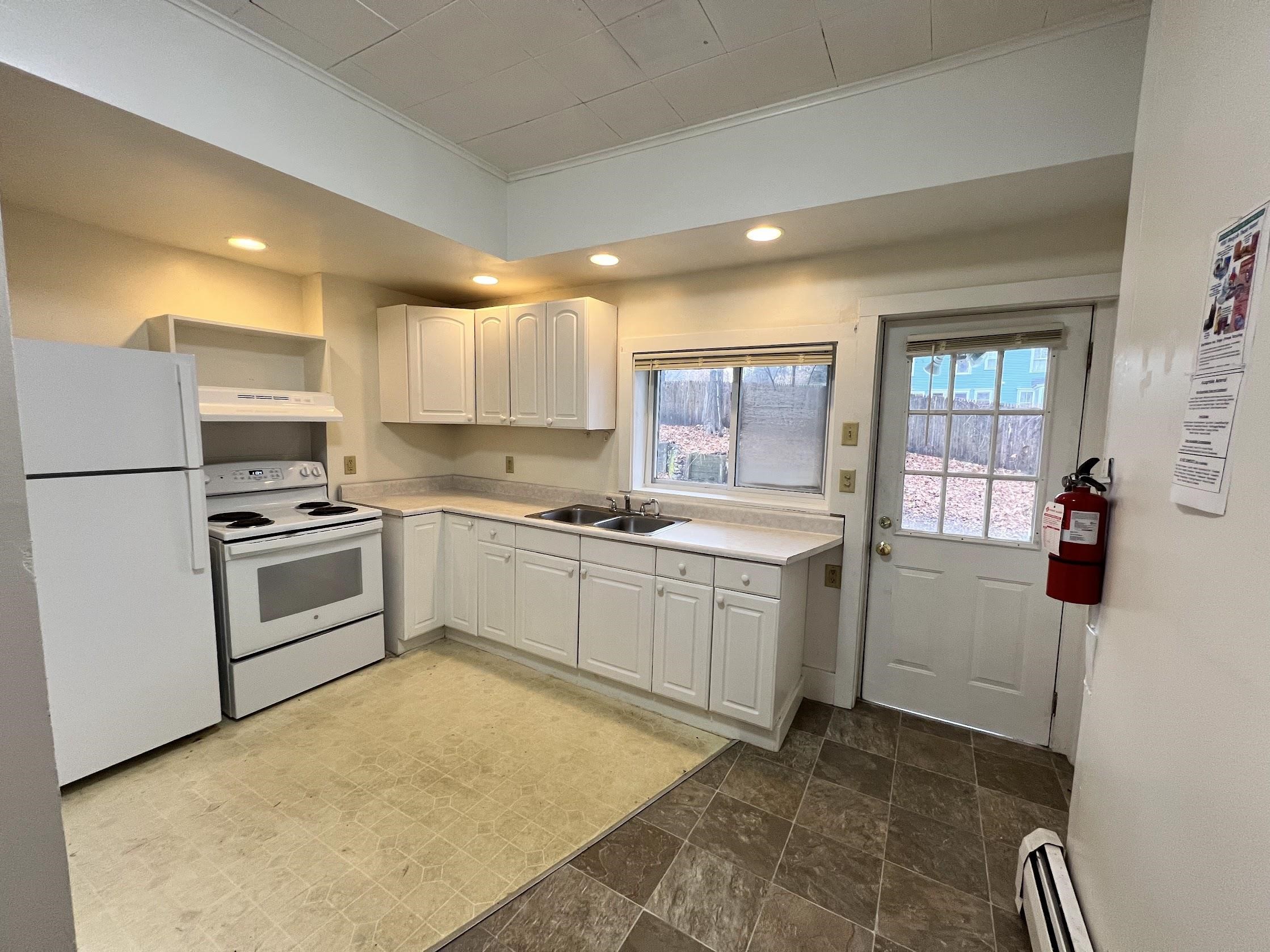 28 Brook Street Property Photo 6
