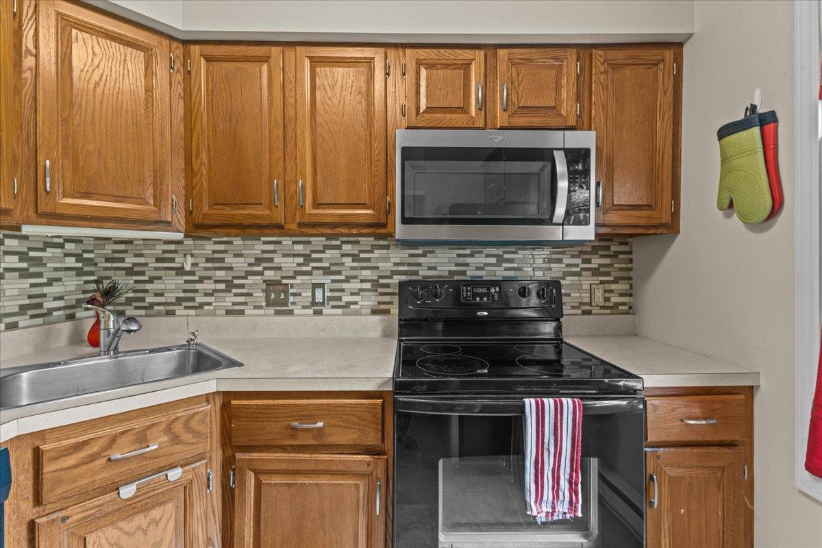 35 Brickyard Road Property Photo 6