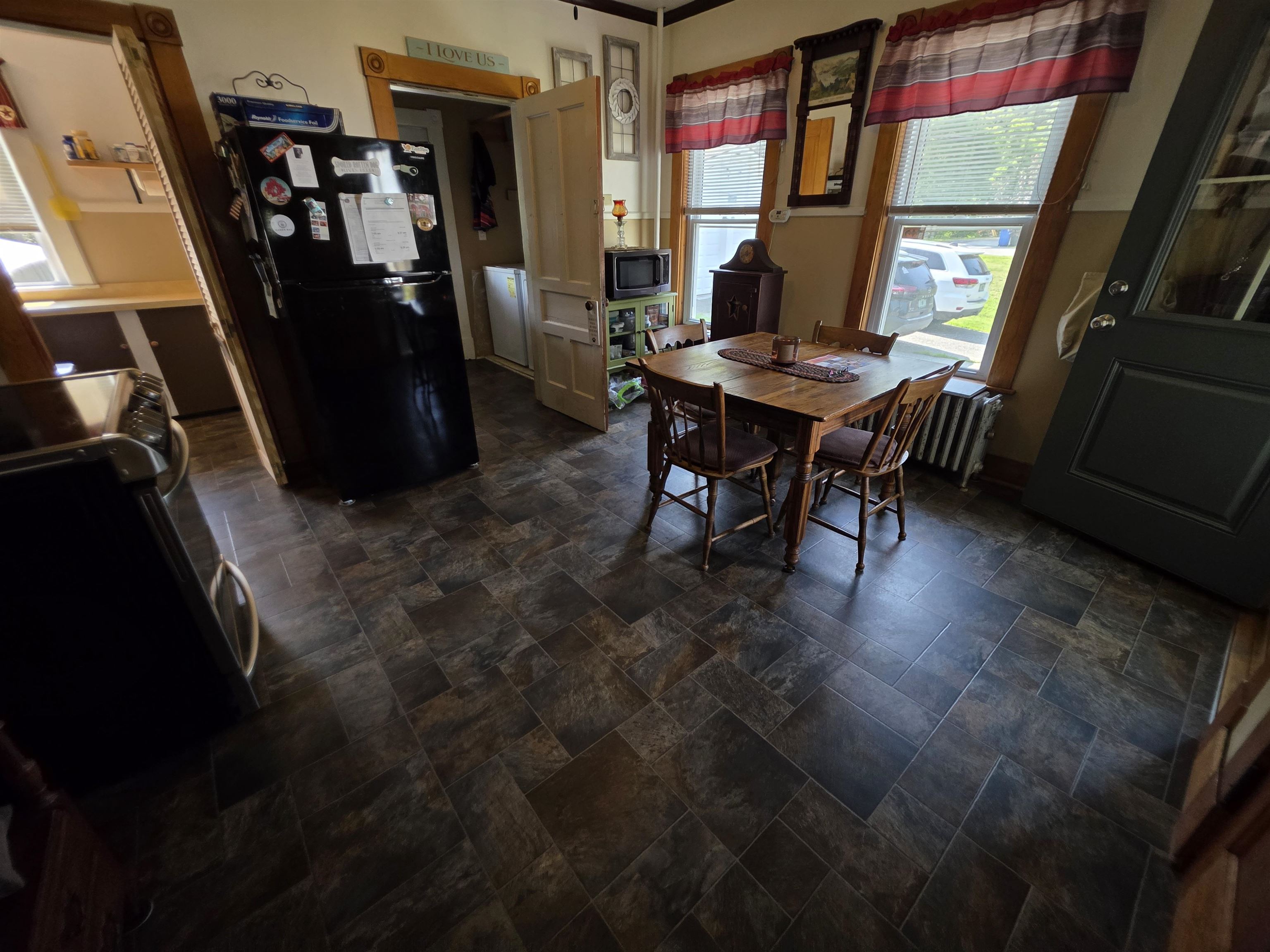 2 Green Street Property Photo 19