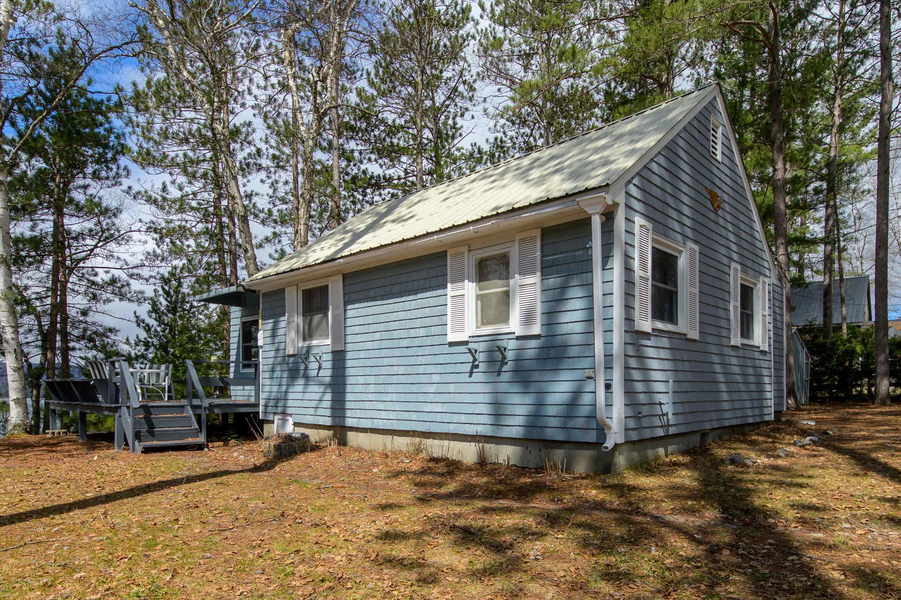 1143 Lakeshore Drive Property Photo 3