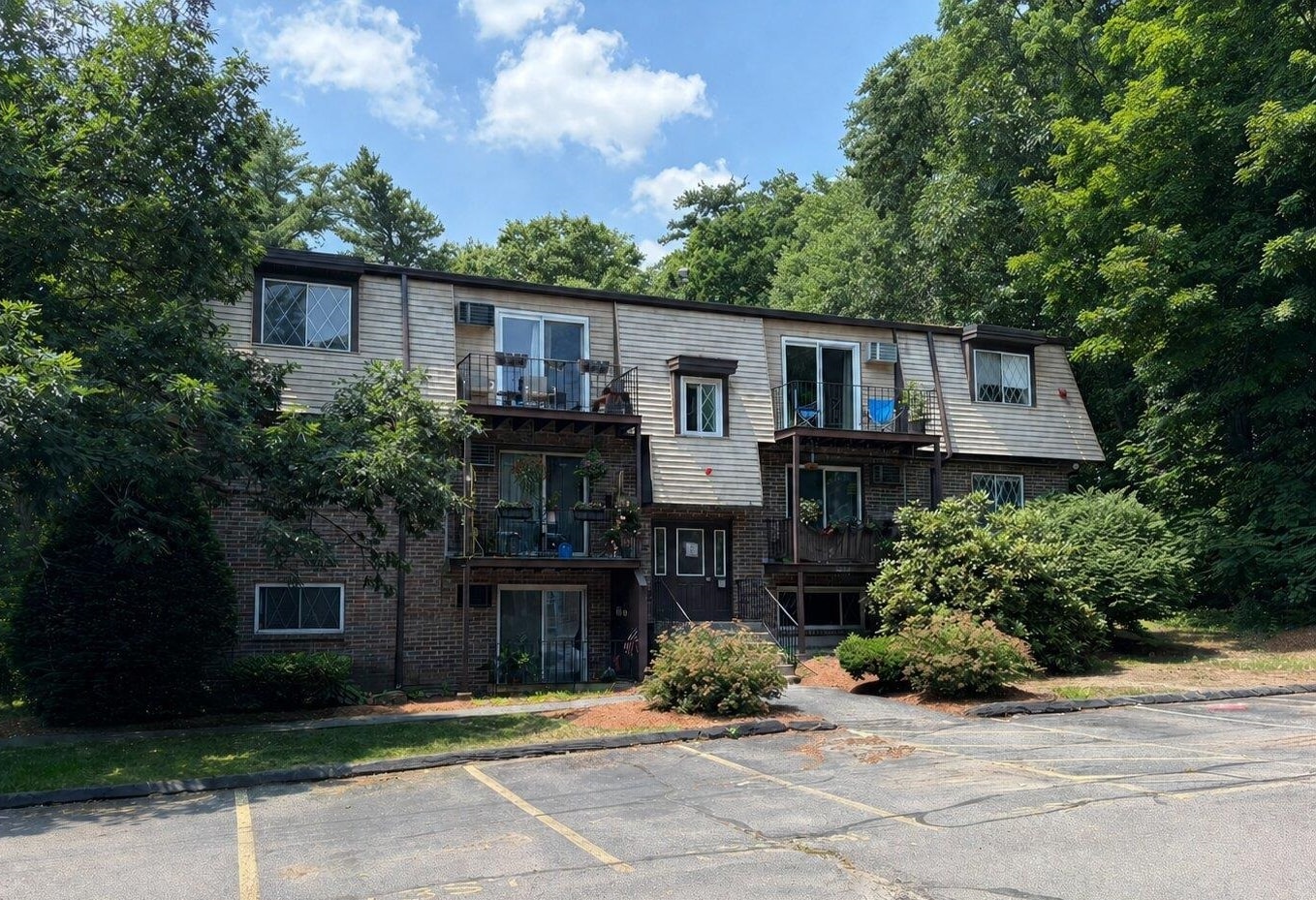 13 Silvestri Circle Property Photo 1