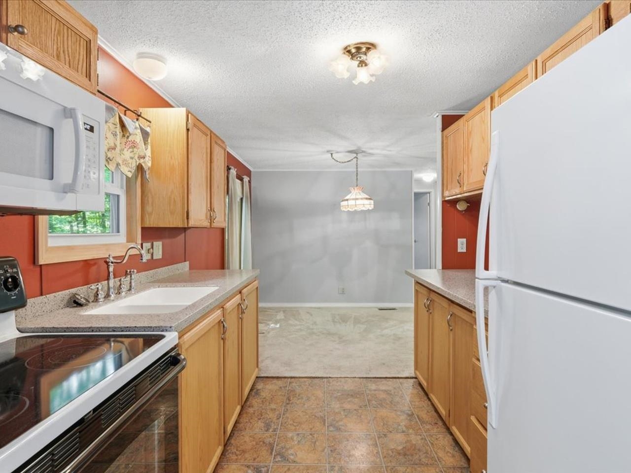 135 Williston Woods Road Property Photo 11