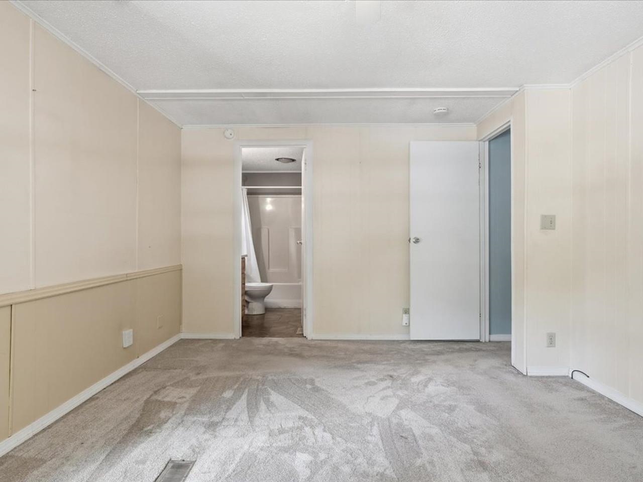 135 Williston Woods Road Property Photo 13