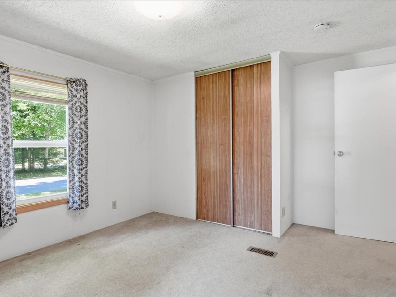 135 Williston Woods Road Property Photo 18