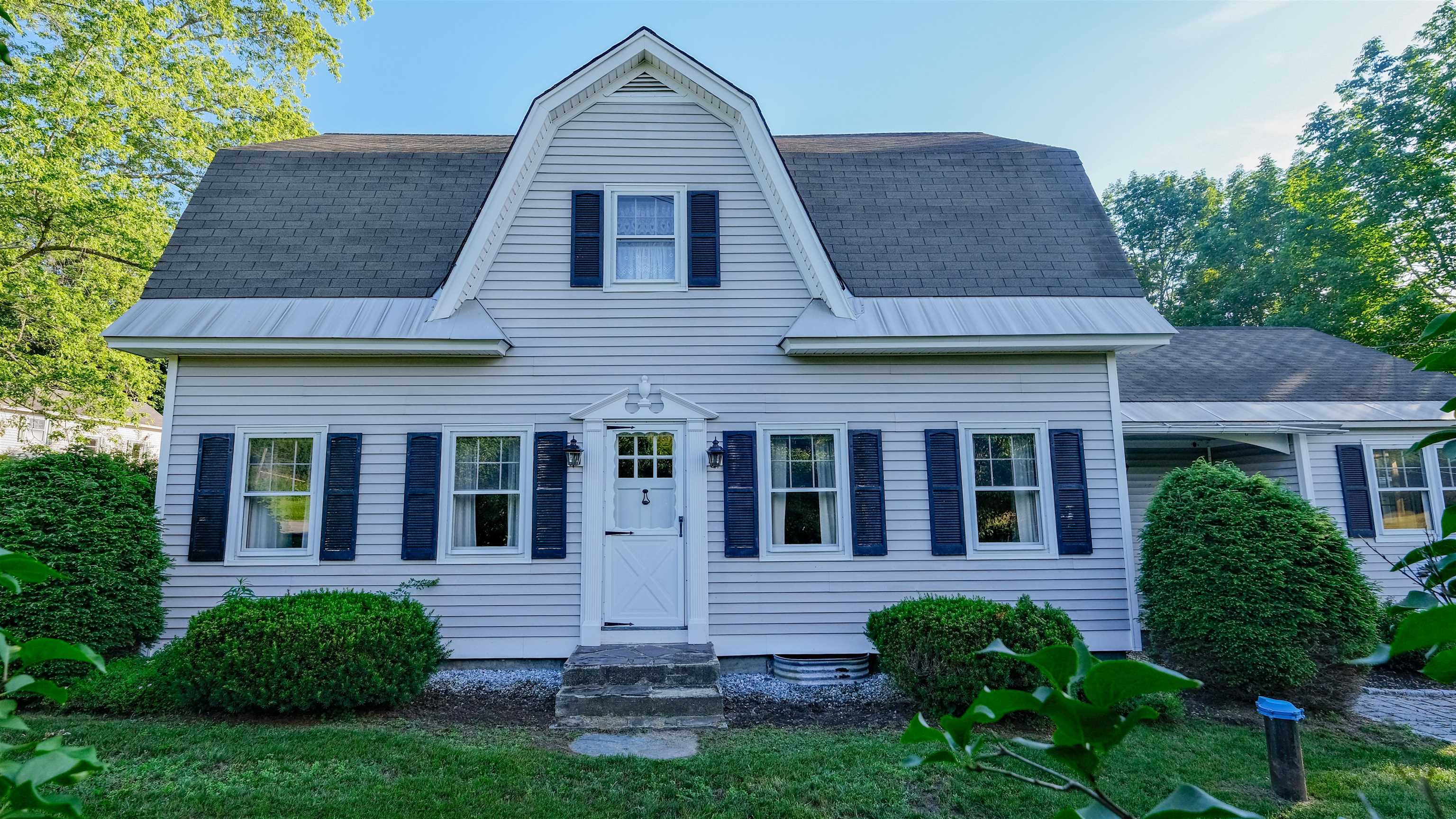 758 Weston Andover Road Property Photo 2