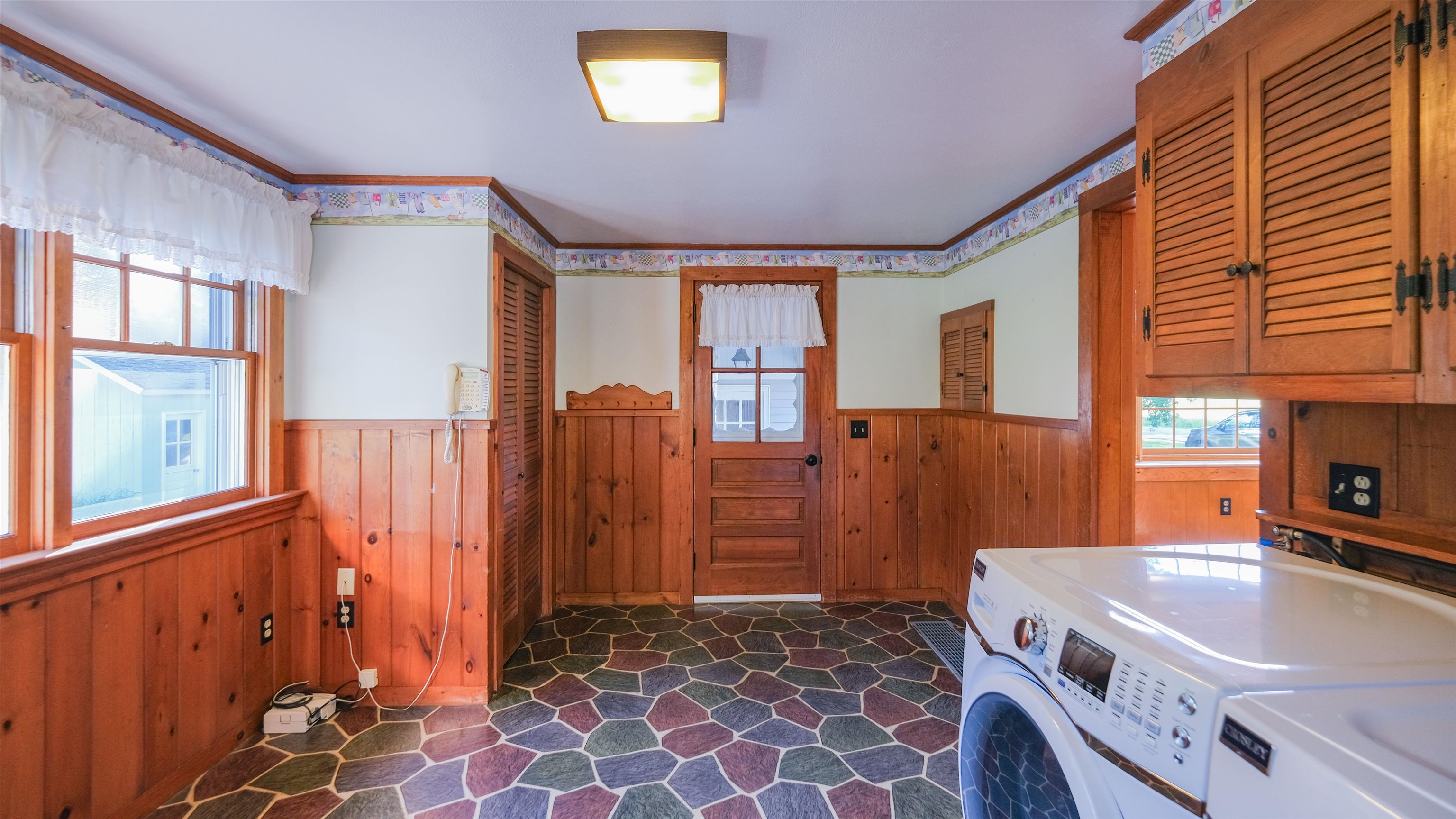 758 Weston Andover Road Property Photo 15