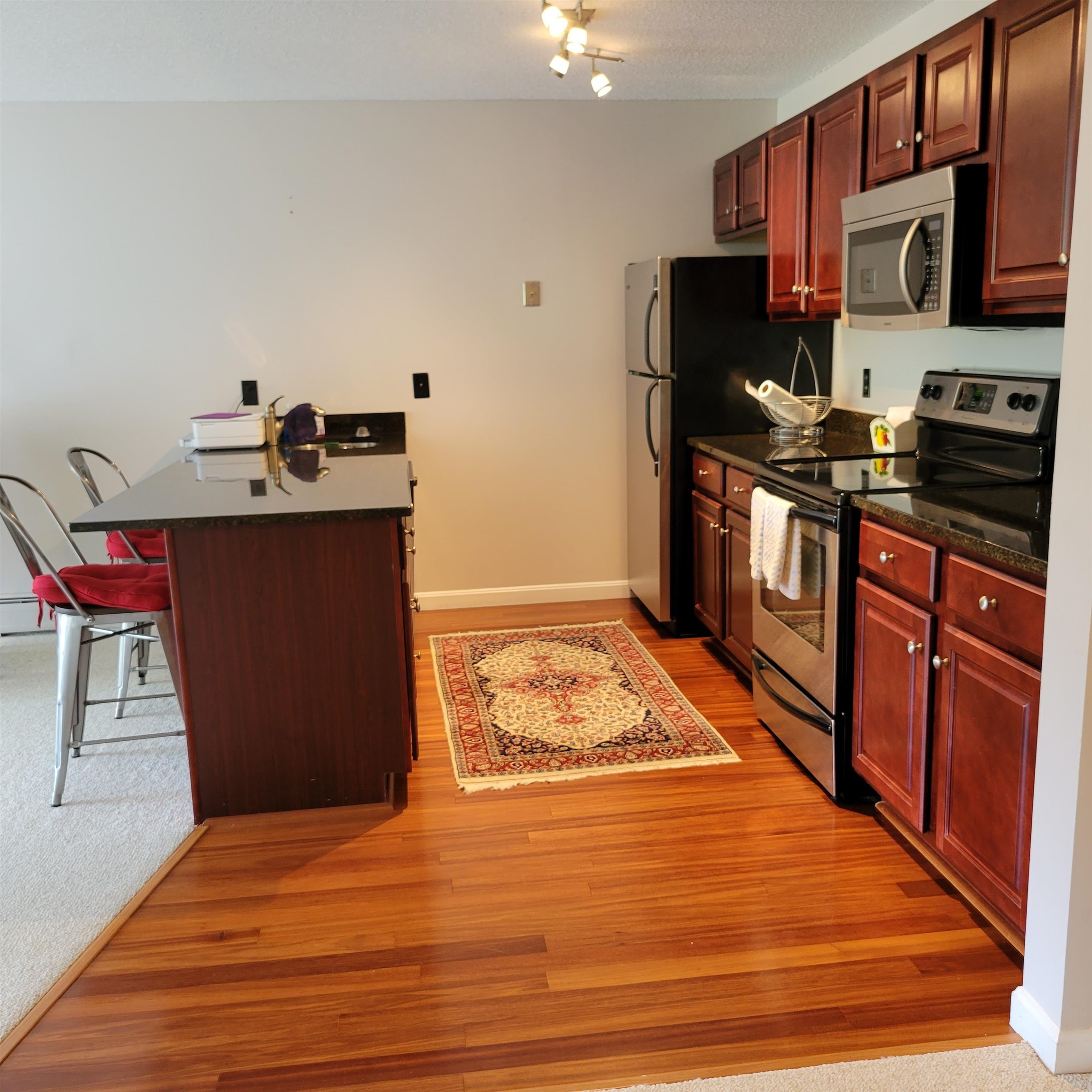 120 Fisherville Road Property Photo 1