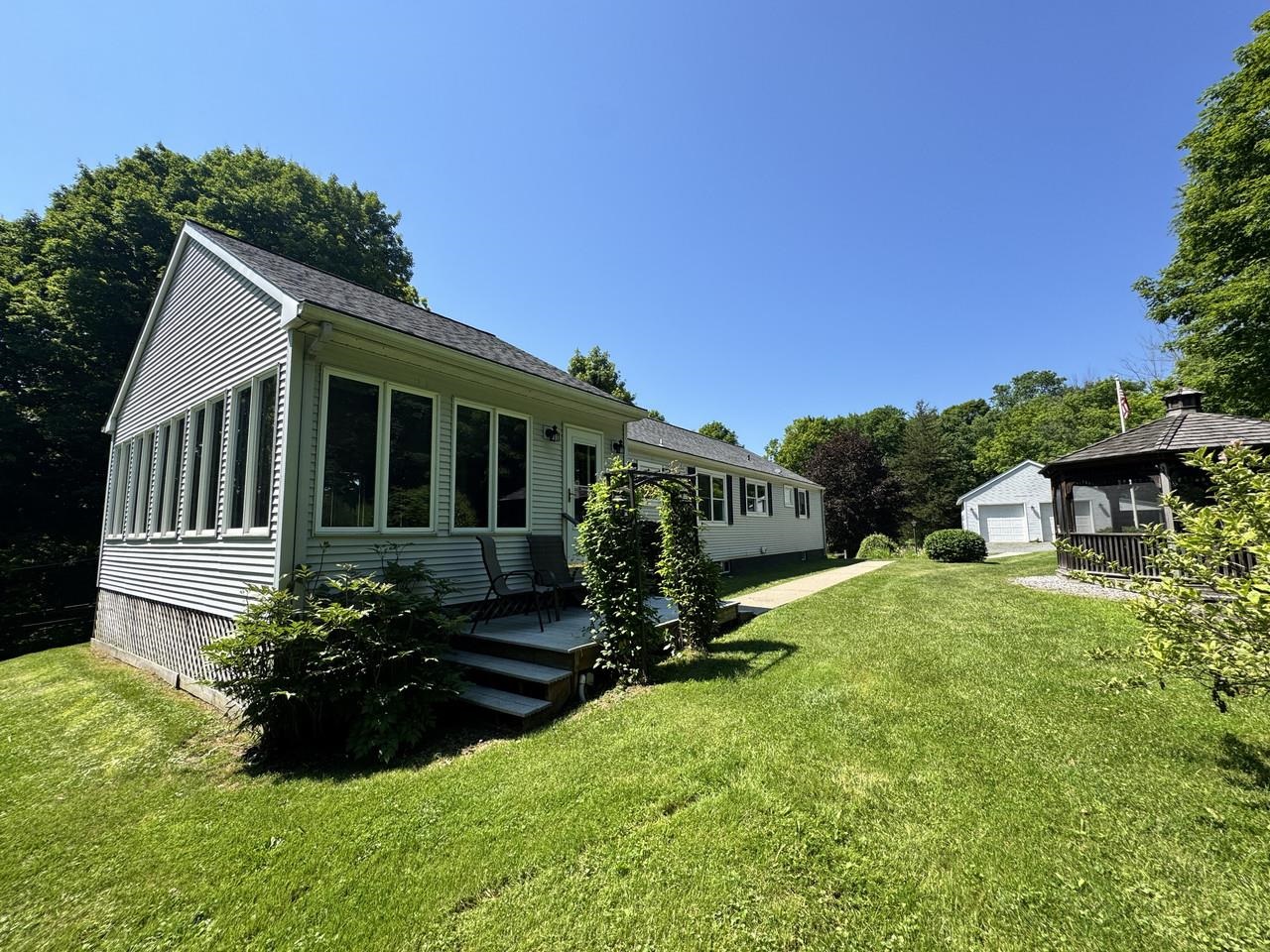 240 Jericho Road Property Photo 3