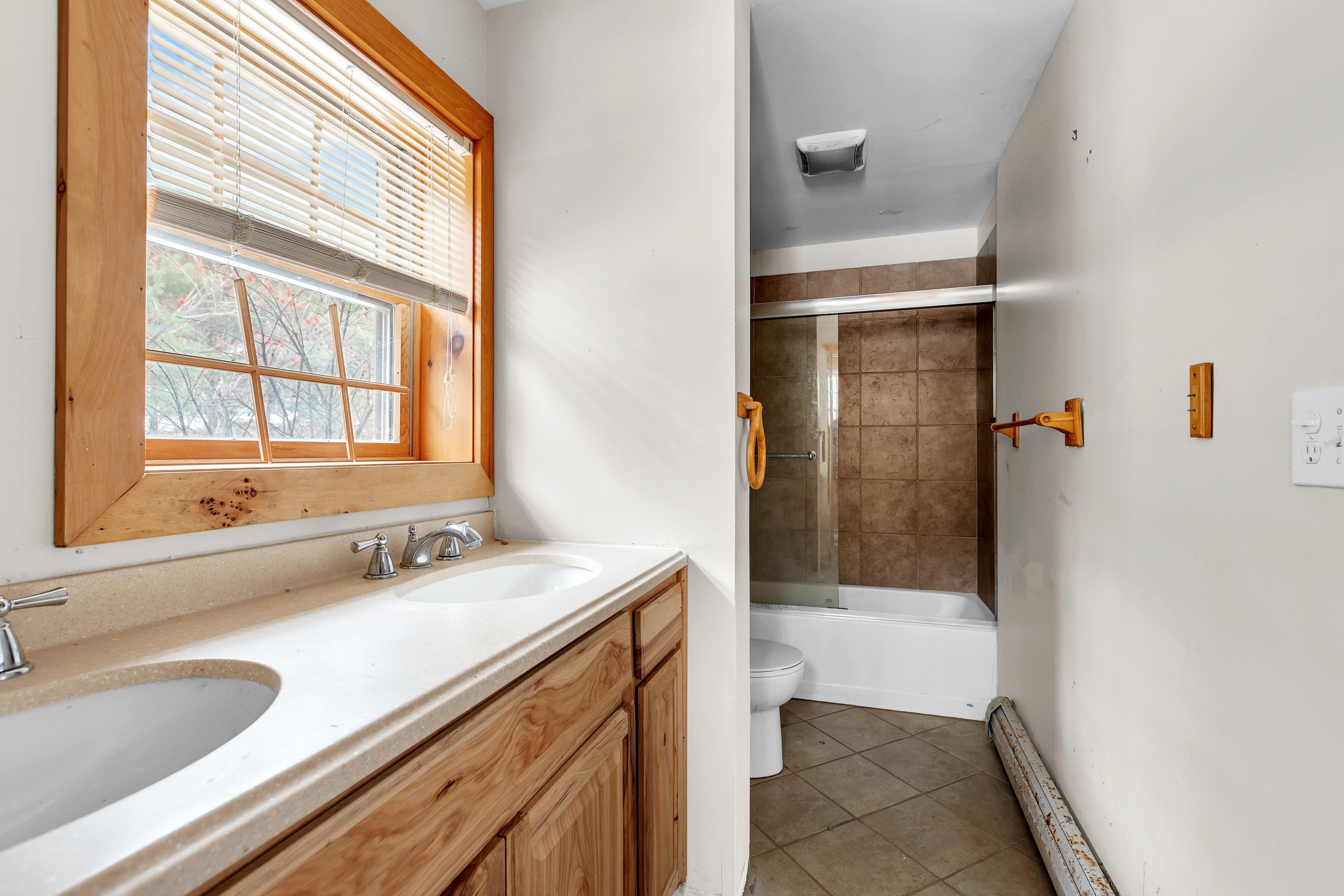 1104 Main Street Property Photo 25