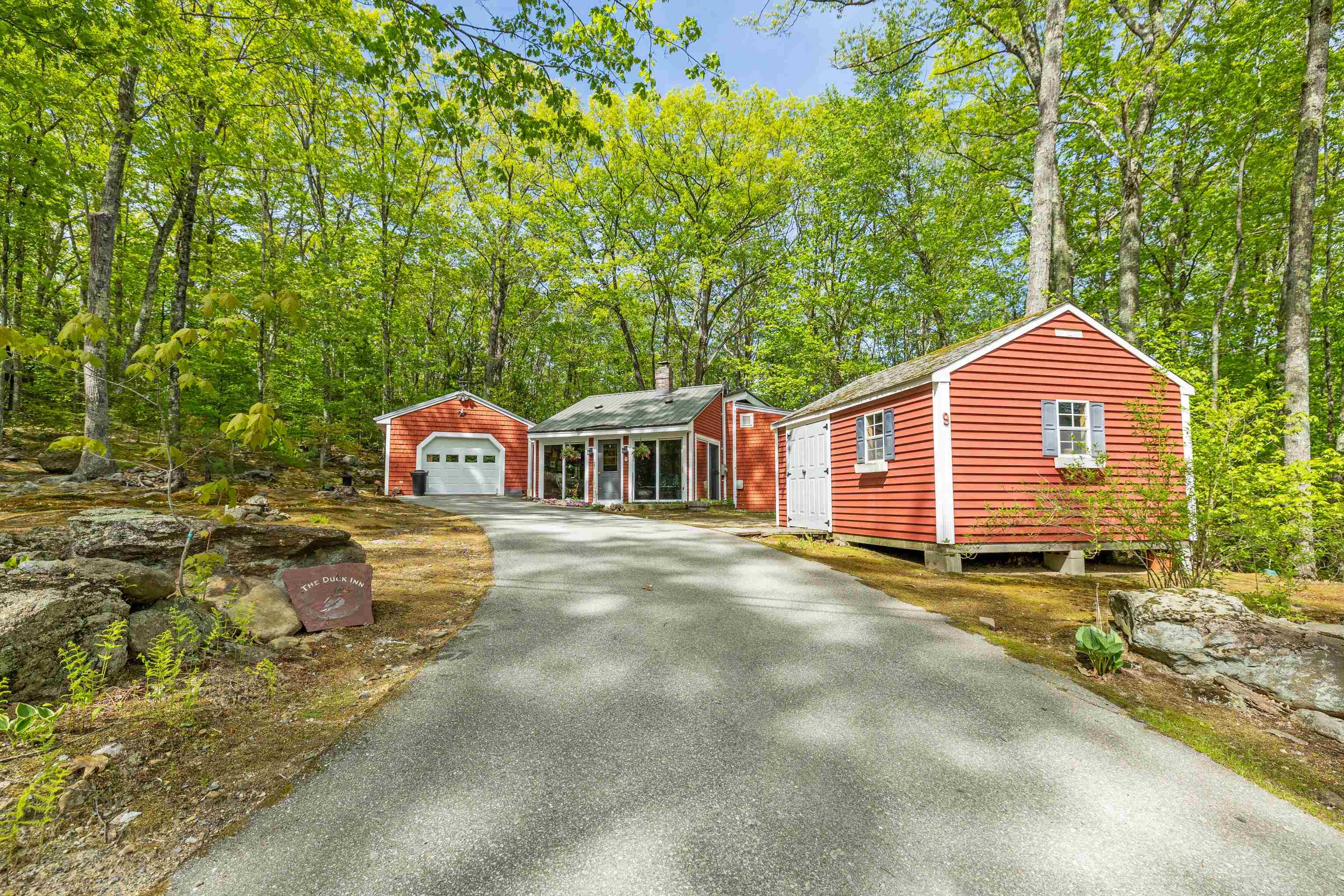 9 Red Oak Road Property Photo 2