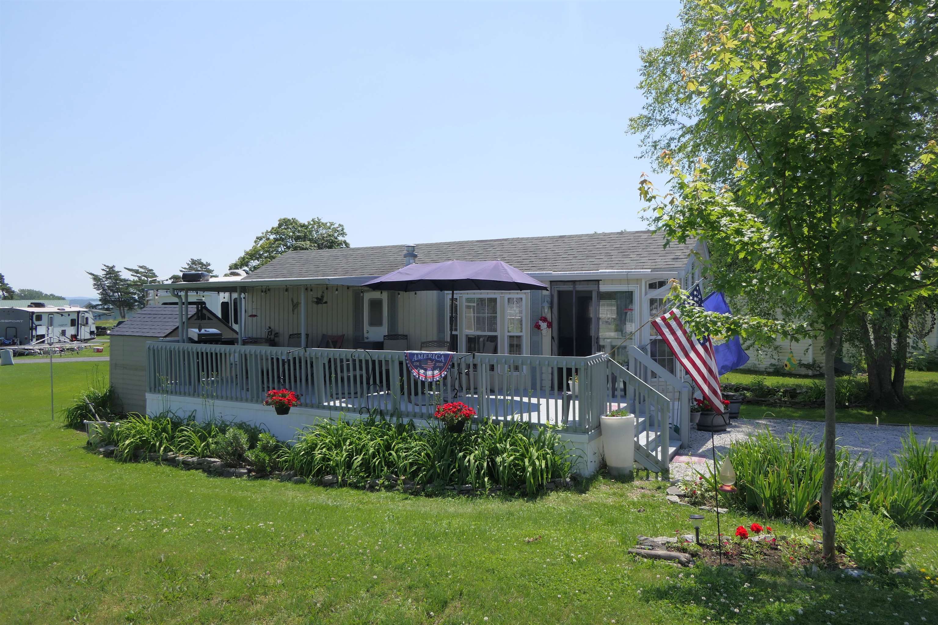 17 Eagle Lane Property Photo 2